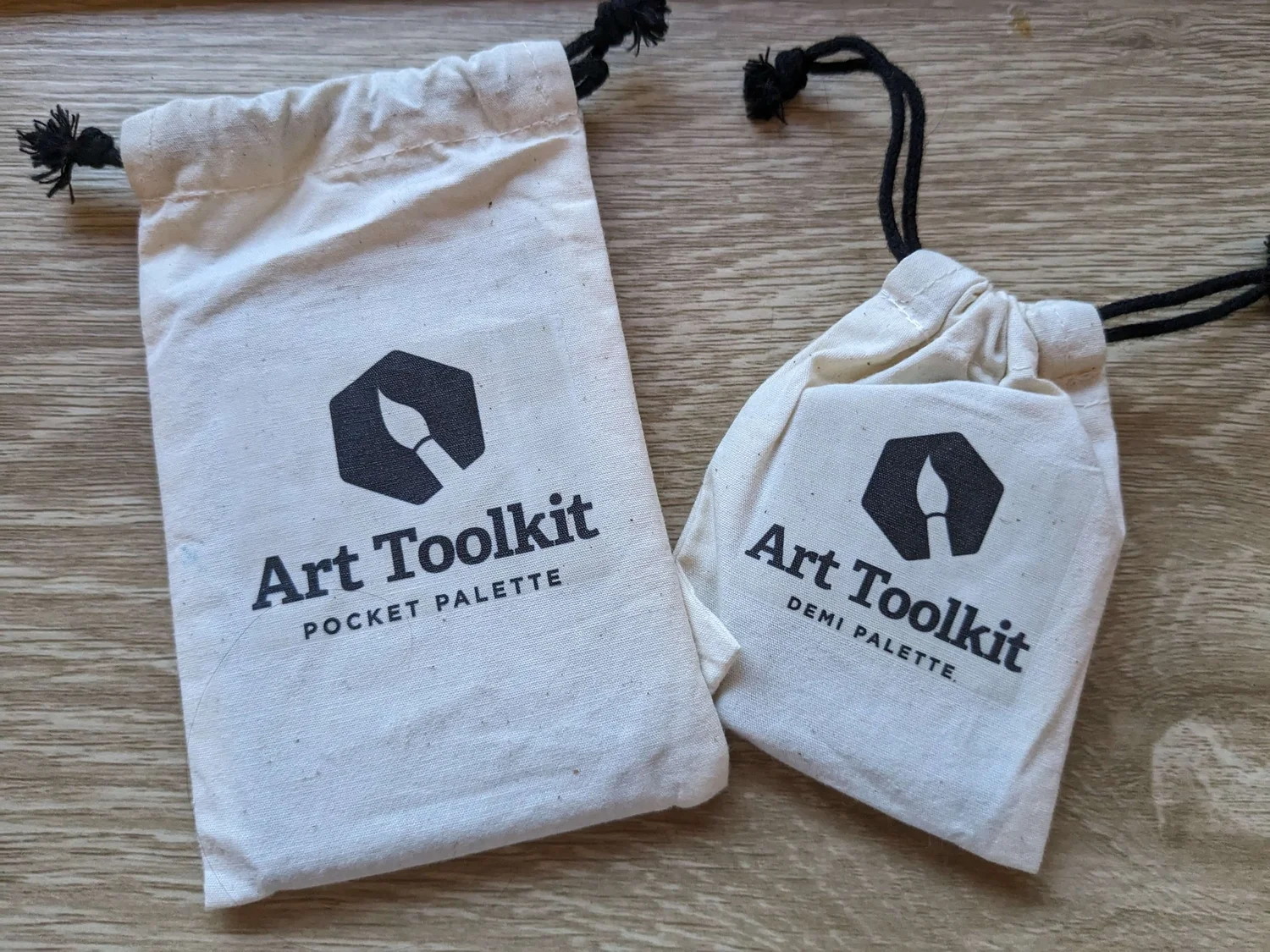 Absolutely Loving the Art Toolkit Pocket and Demi Palettes (Review