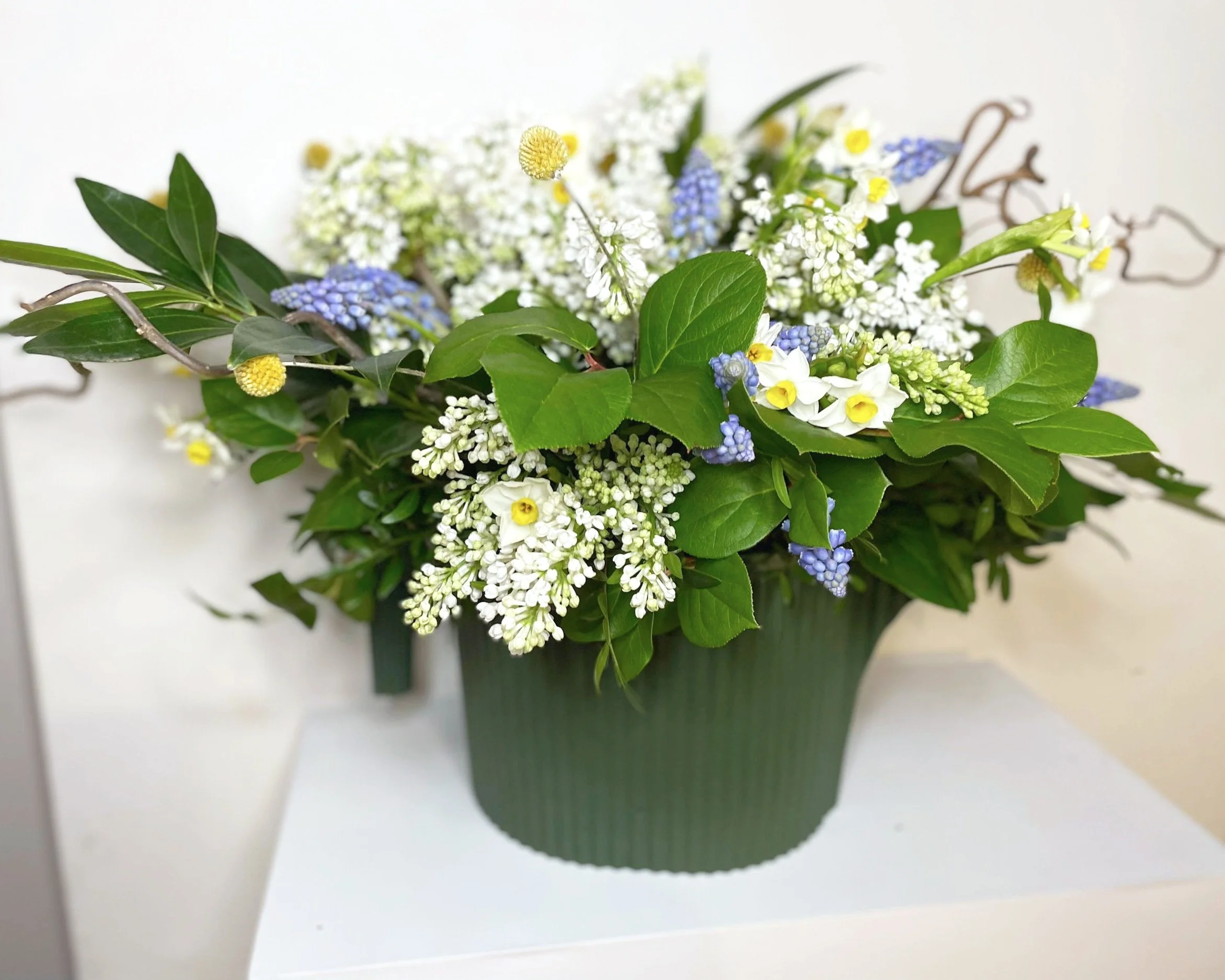 Luxury Statement Flower Designs & Delivery Cambridge, UK