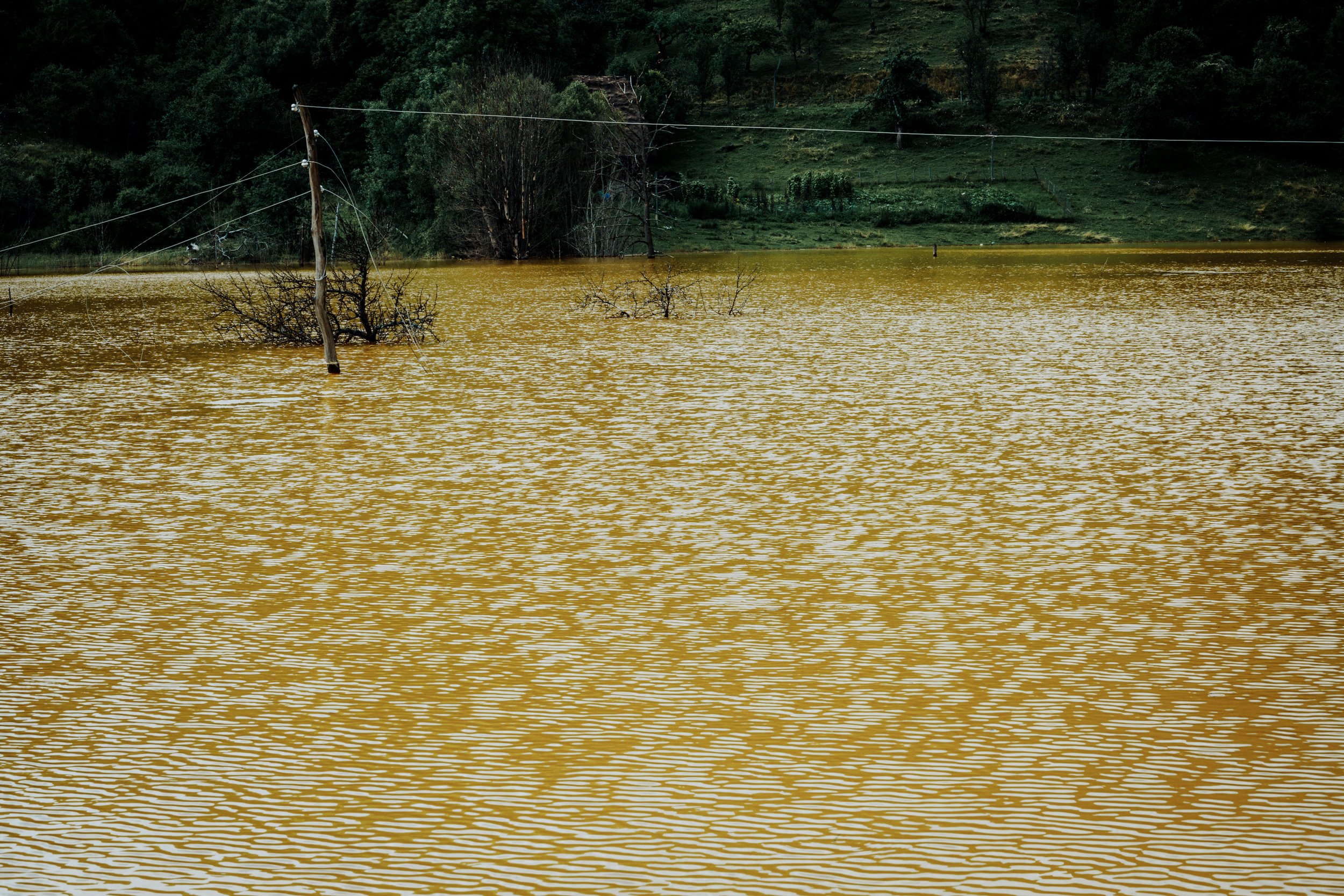 Lake_Geamana.jpg
