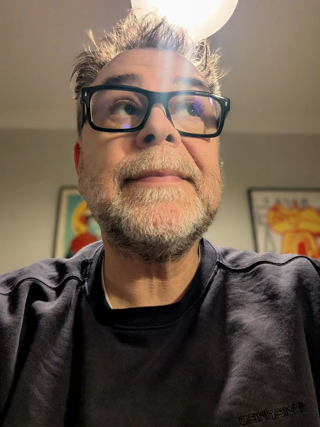 And the star led him from the @lifeatrally office (upstairs study) towards the Negroni. ⭐