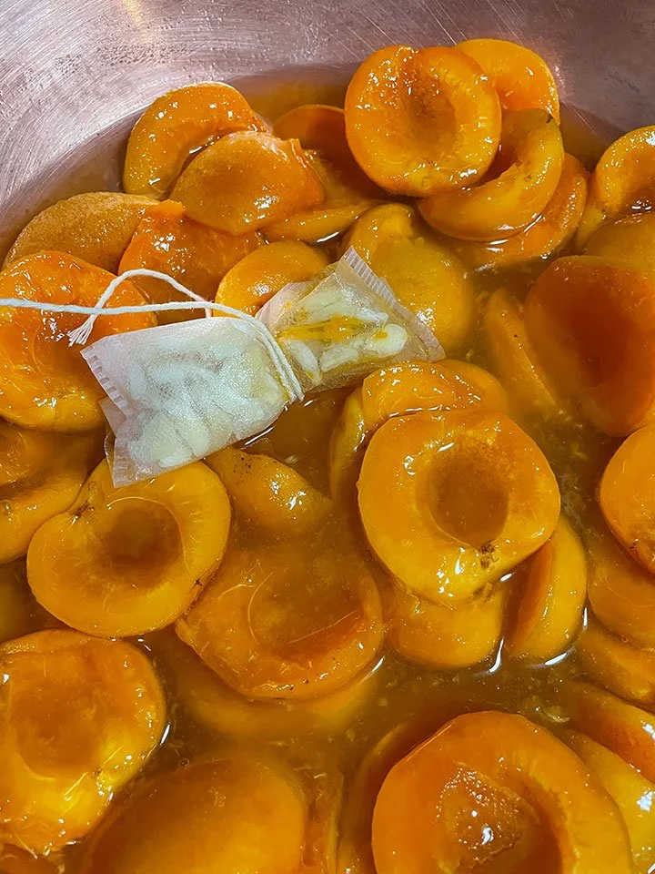 apricot_jam6.jpg