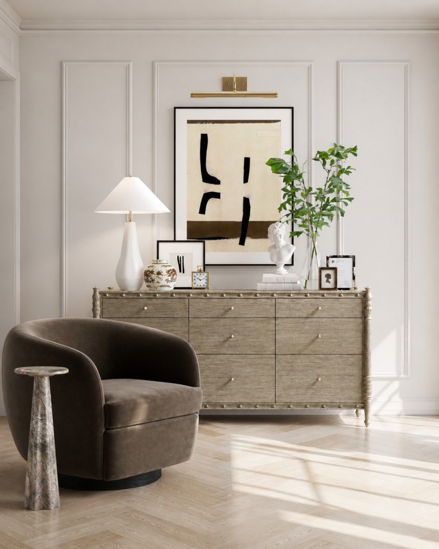 If your space feels a little flat, it&rsquo;s usually missing contrast. ✨

This is a perfect example of how to fix that &mdash; warm wood tones, soft neutrals, and just enough depth from darker pieces to keep everything from blending together.

The d