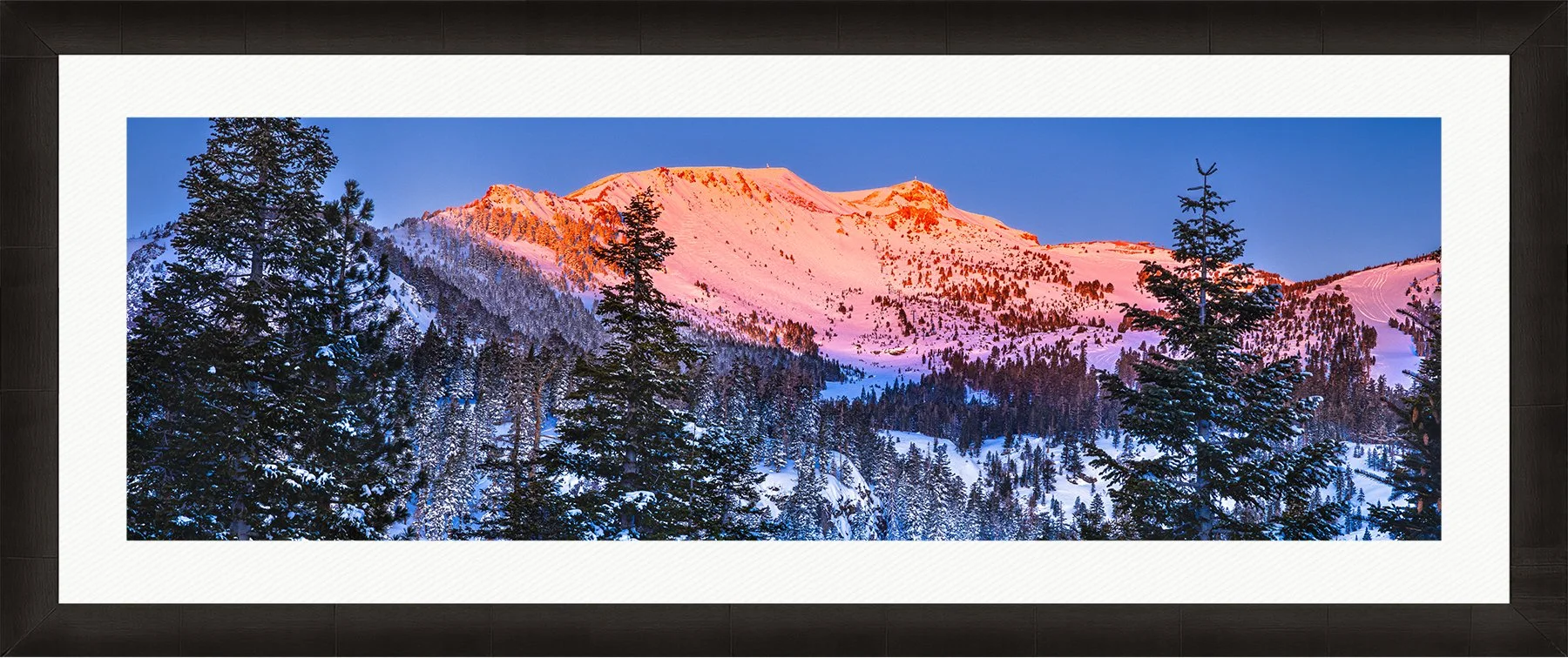 DeBock-Alpenglow-Framed-Dark-Ash-Wht-Liner-1800x.jpg
