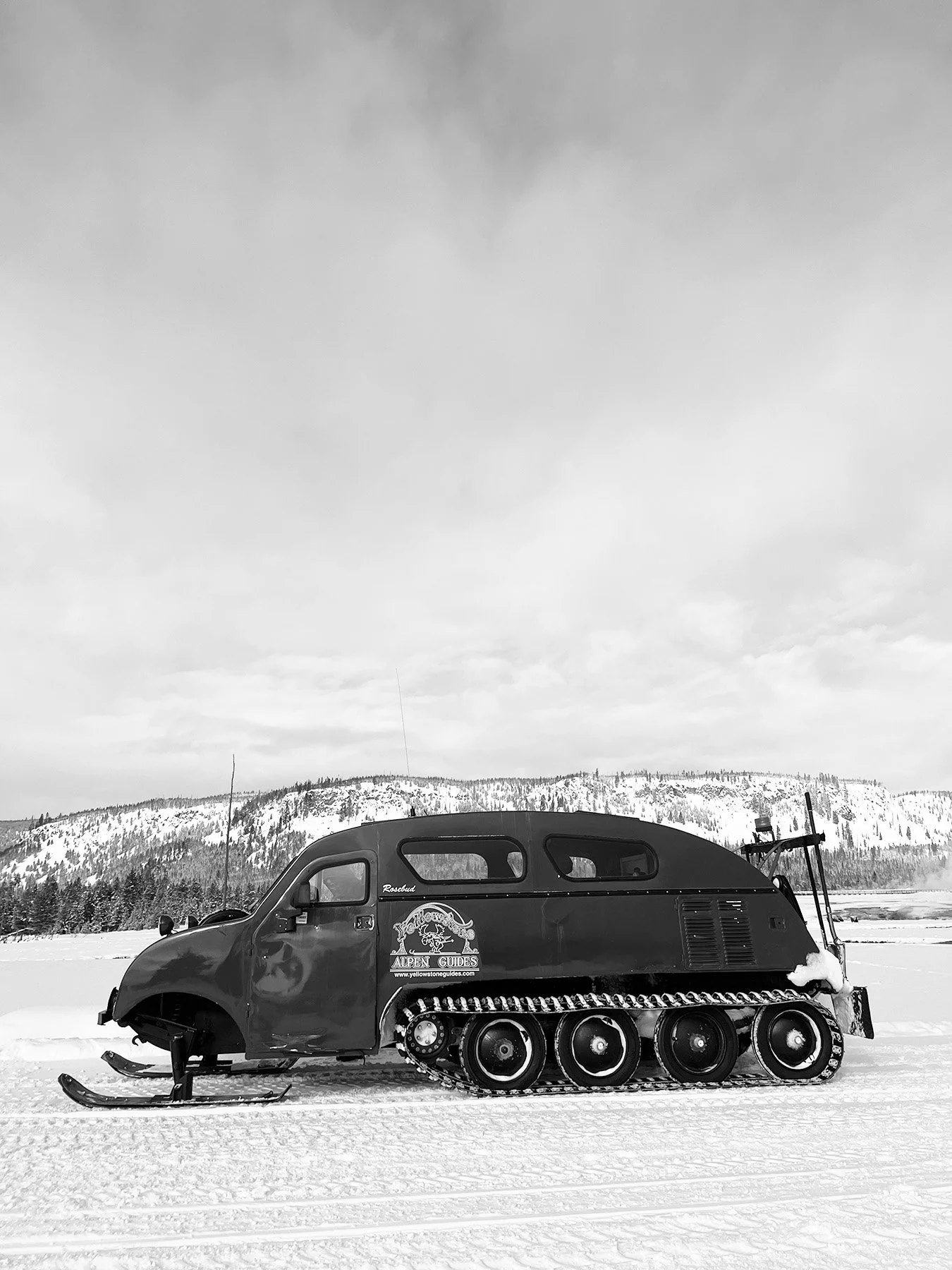 DeBock-28-Below-BTS-3-BW-1800x.jpg