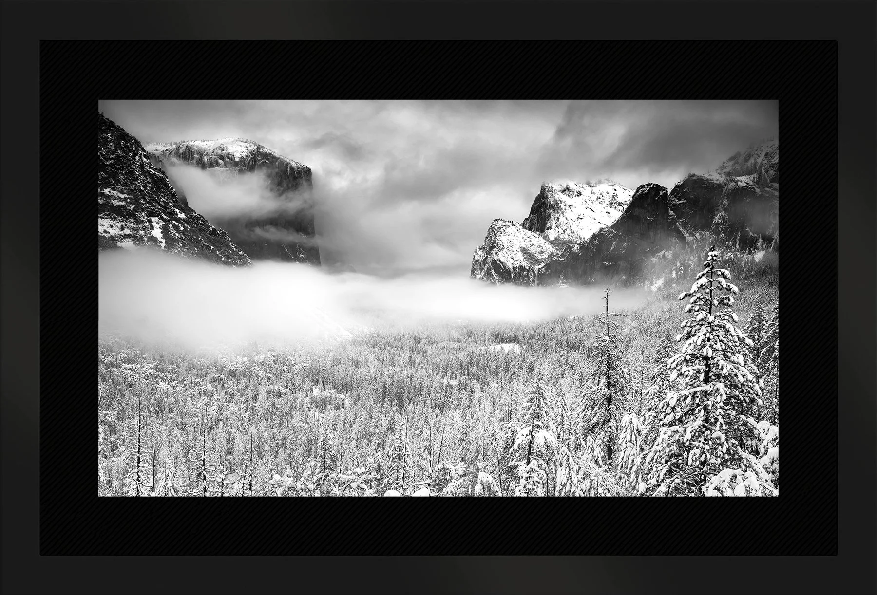 DeBock-Yosemite-Framed-Matte-Black-Blk-Liner-1800x.jpg