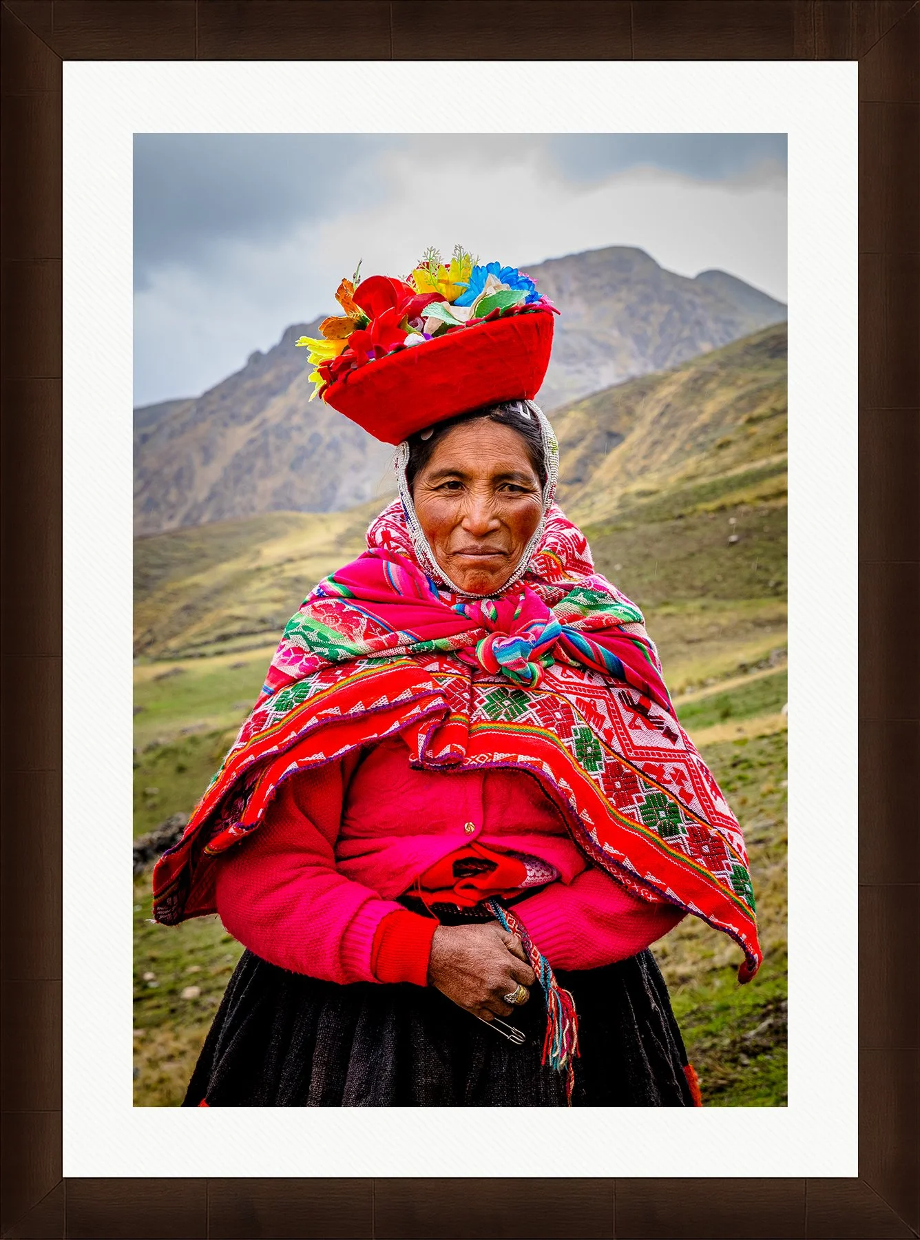 DeBock-Quechua-Woman-Framed-Cigar-Leaf-Wht-Liner-1800x.jpg