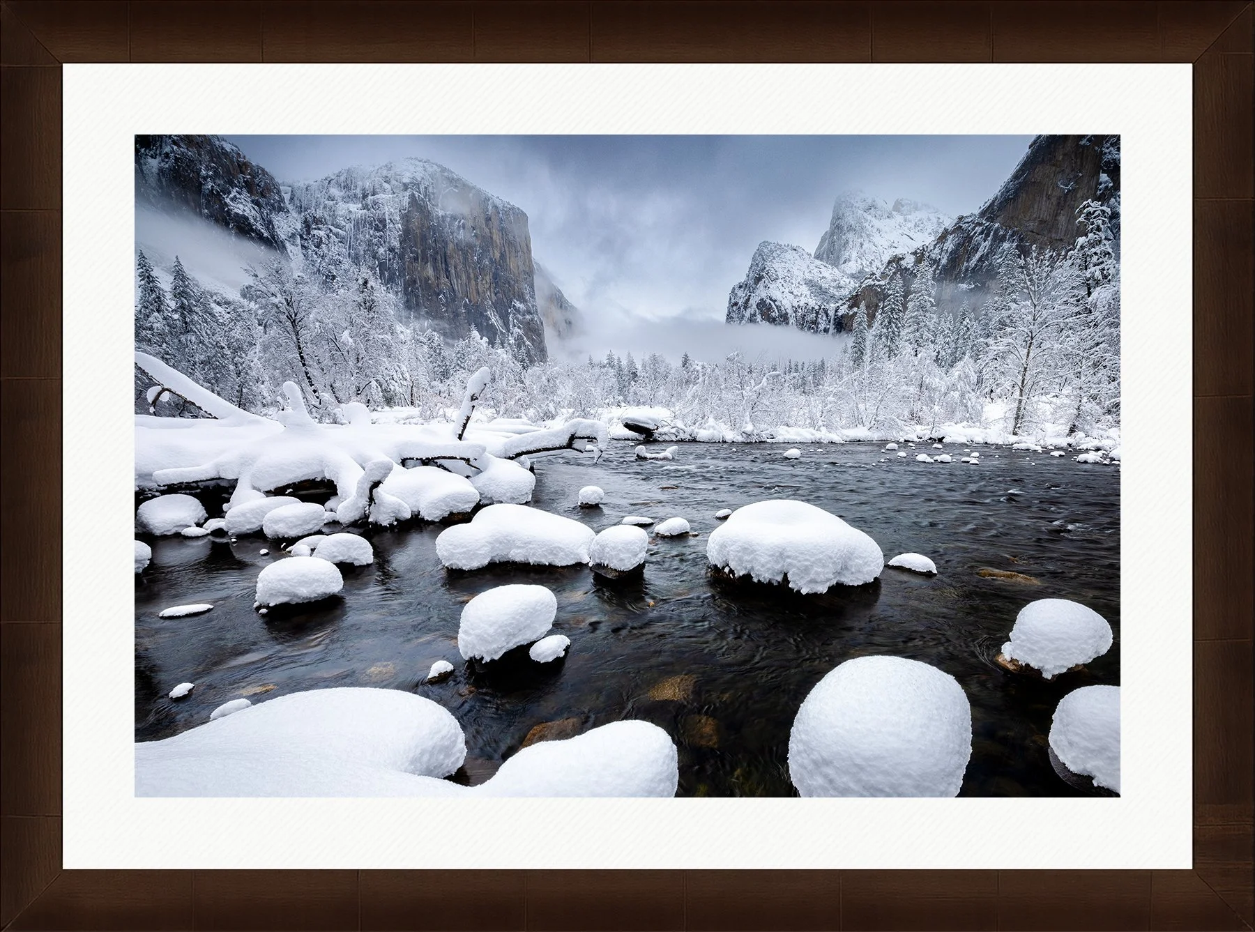 DeBock-Winters-Realm-Framed-Sequoia-Wht-Liner-1800x.jpg