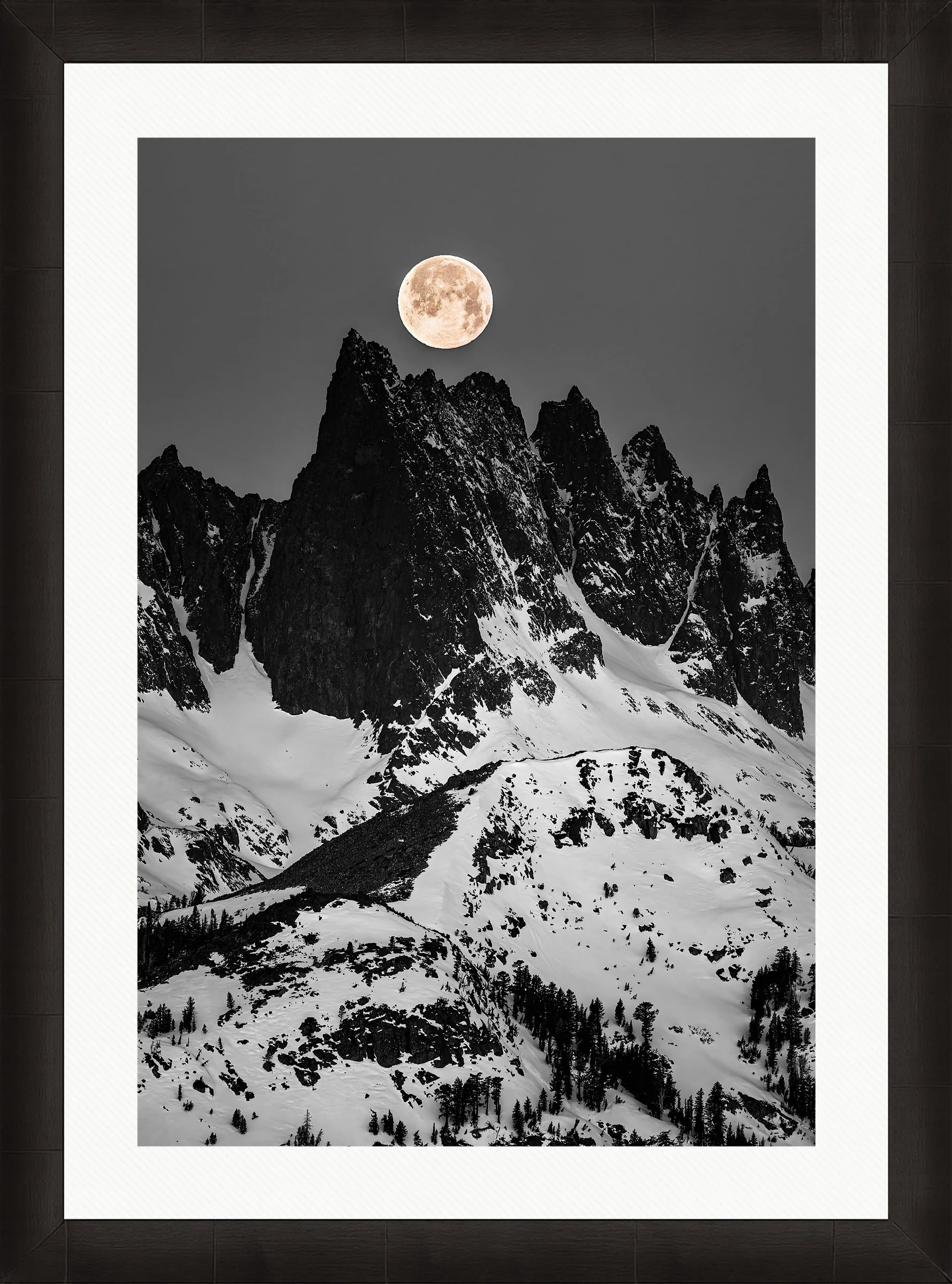 Blake-DeBock-Minaret-Noir-BW-Vertical_web-Framed-Summit-Ash-Wht-Liner_web.jpg