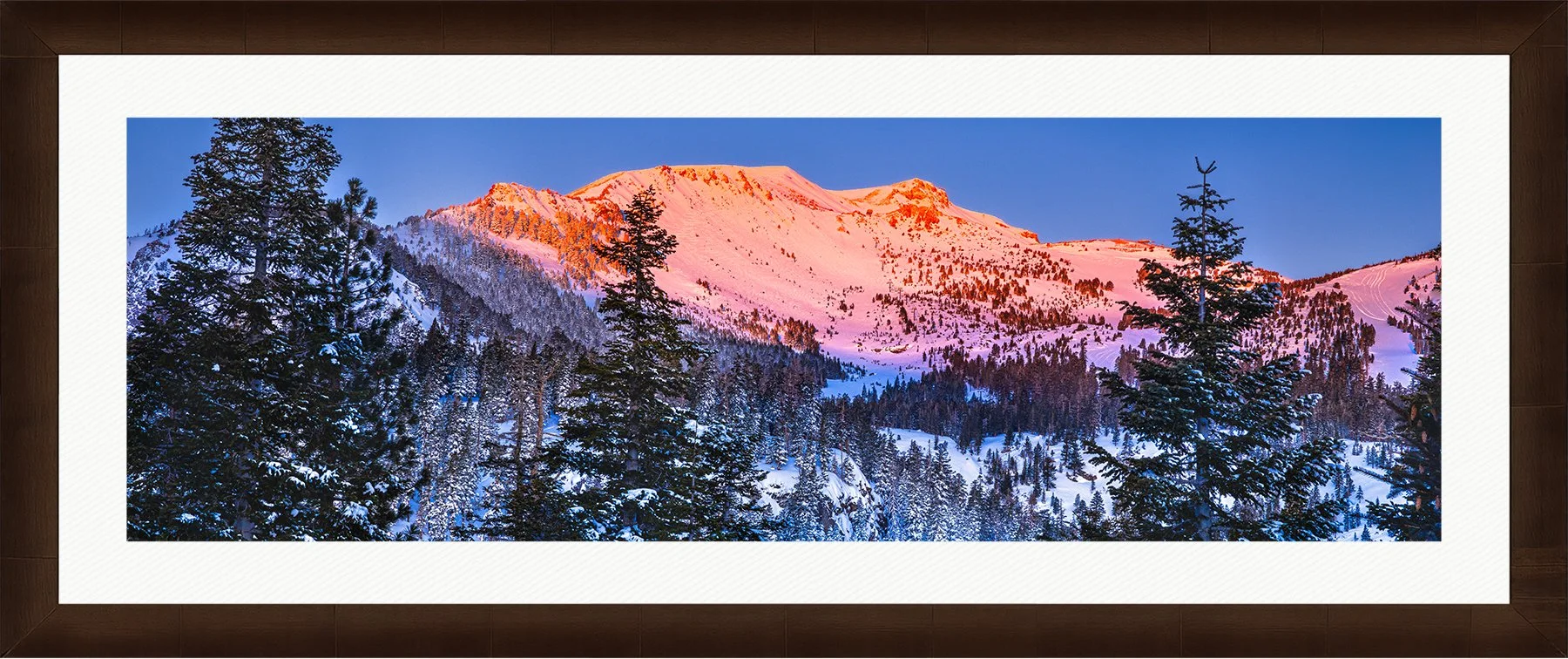 DeBock-Alpenglow-Framed-Cigar-Leaf-Wht-Liner-1800x.jpg