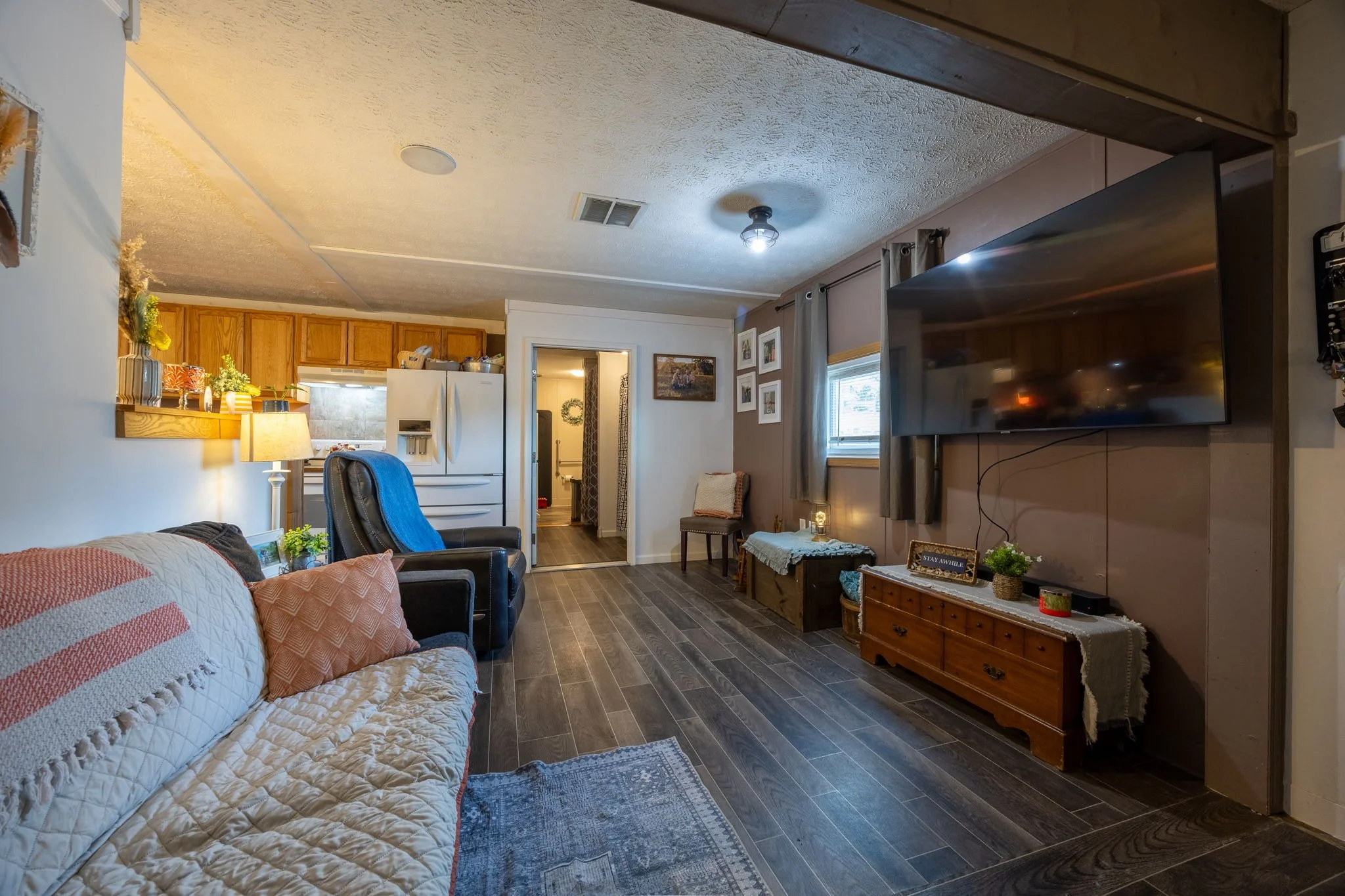 20-web-or-mls-019Slate Ave.jpg