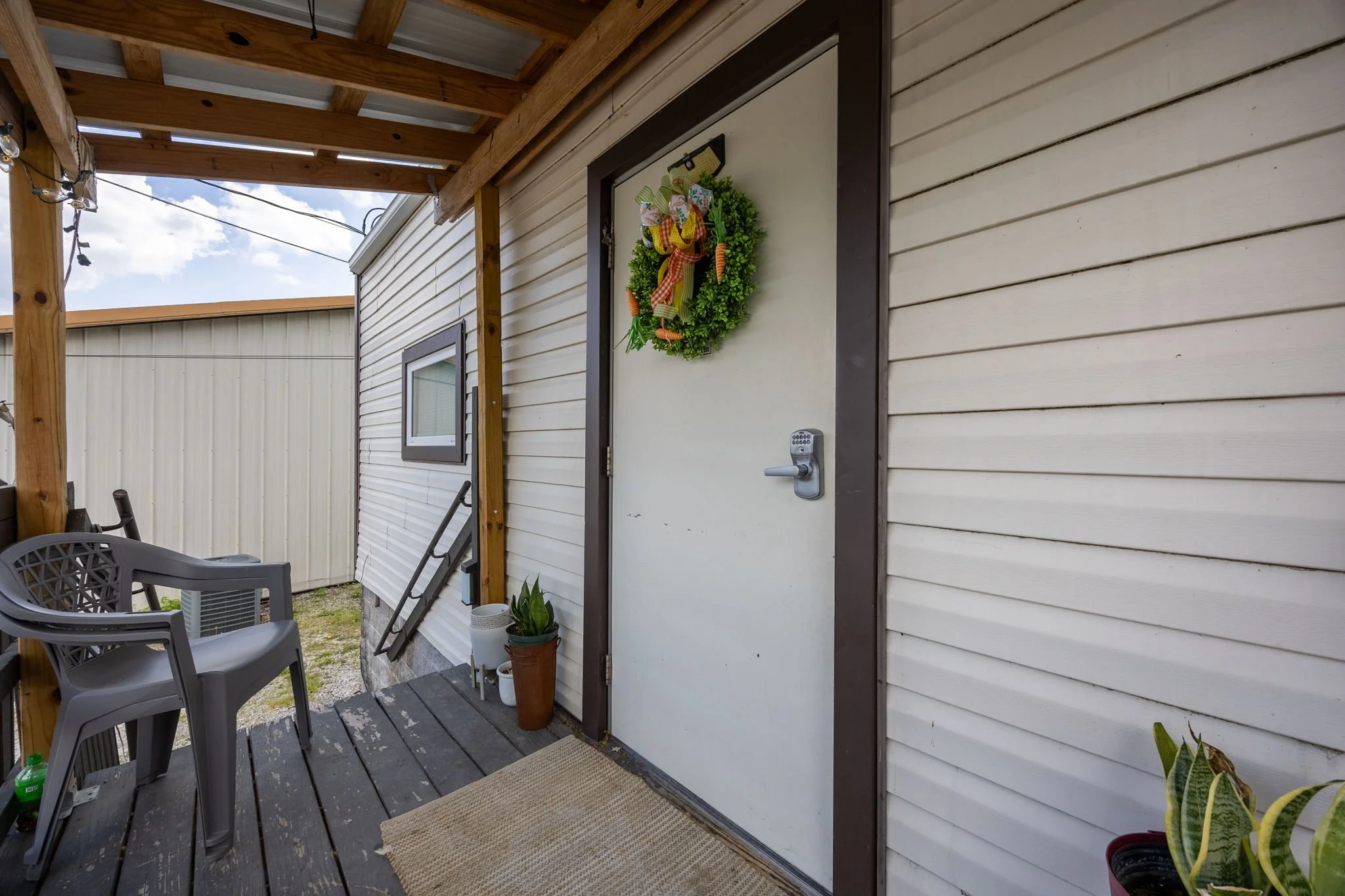 3-web-or-mls-002Slate Ave.jpg