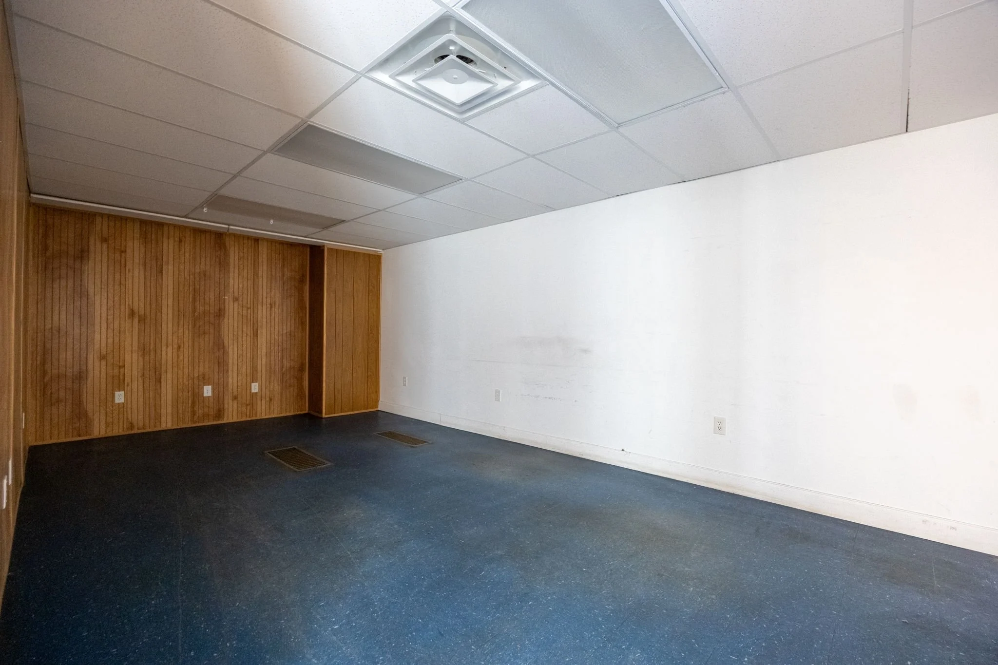 51-web-or-mls-050Slate Ave.jpg