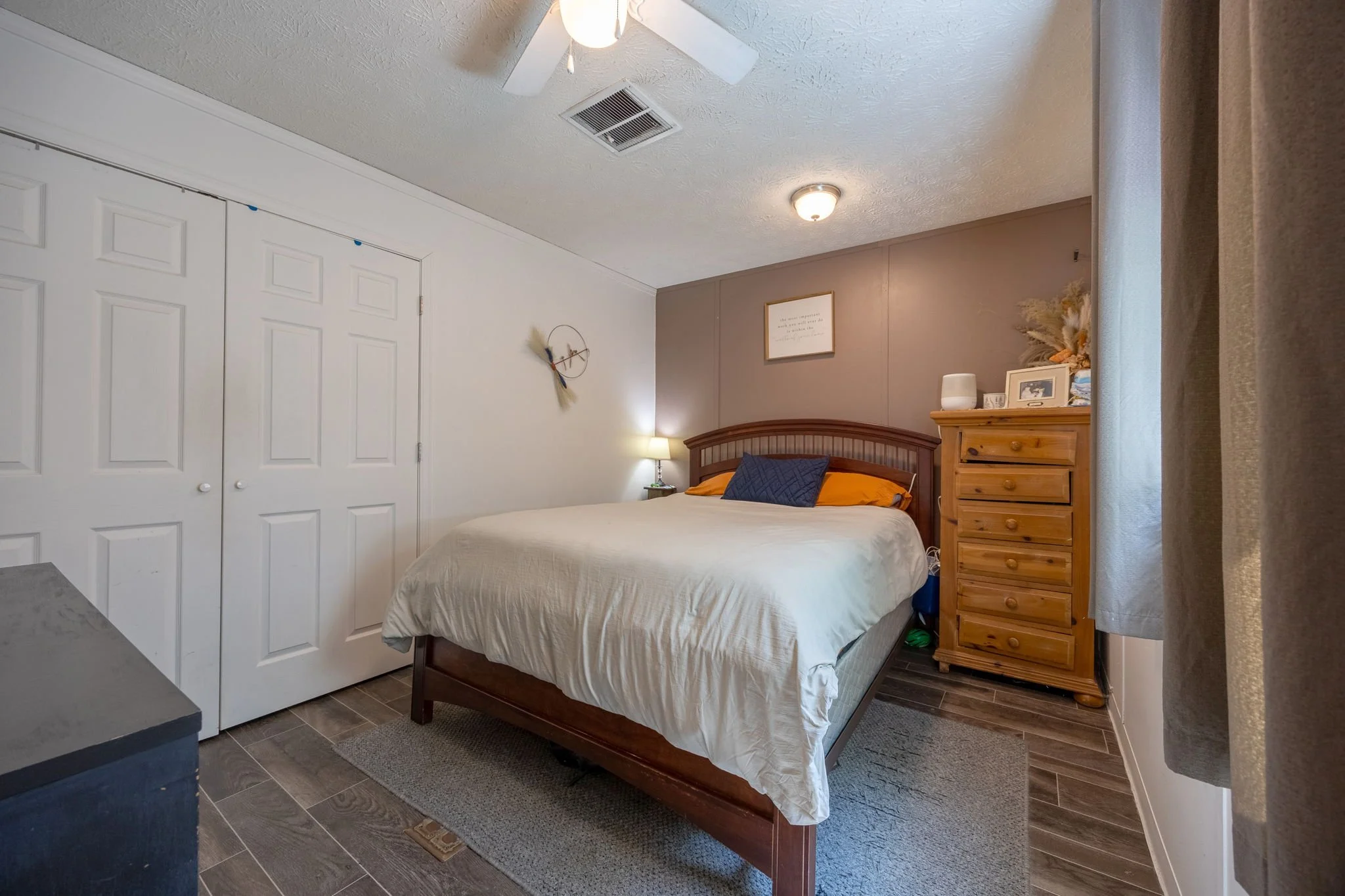 7-web-or-mls-006Slate Ave.jpg