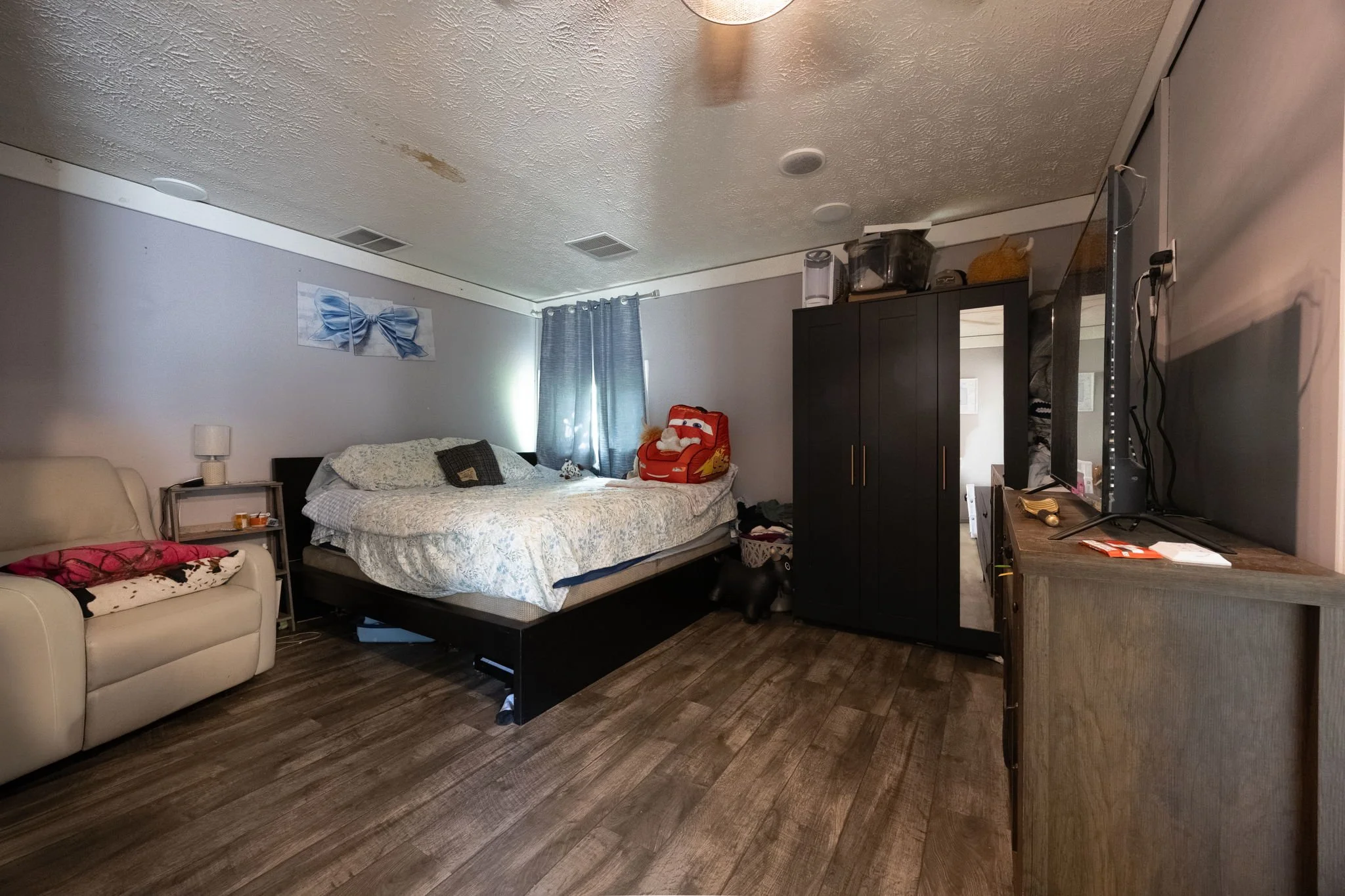 33-web-or-mls-032Slate Ave.jpg