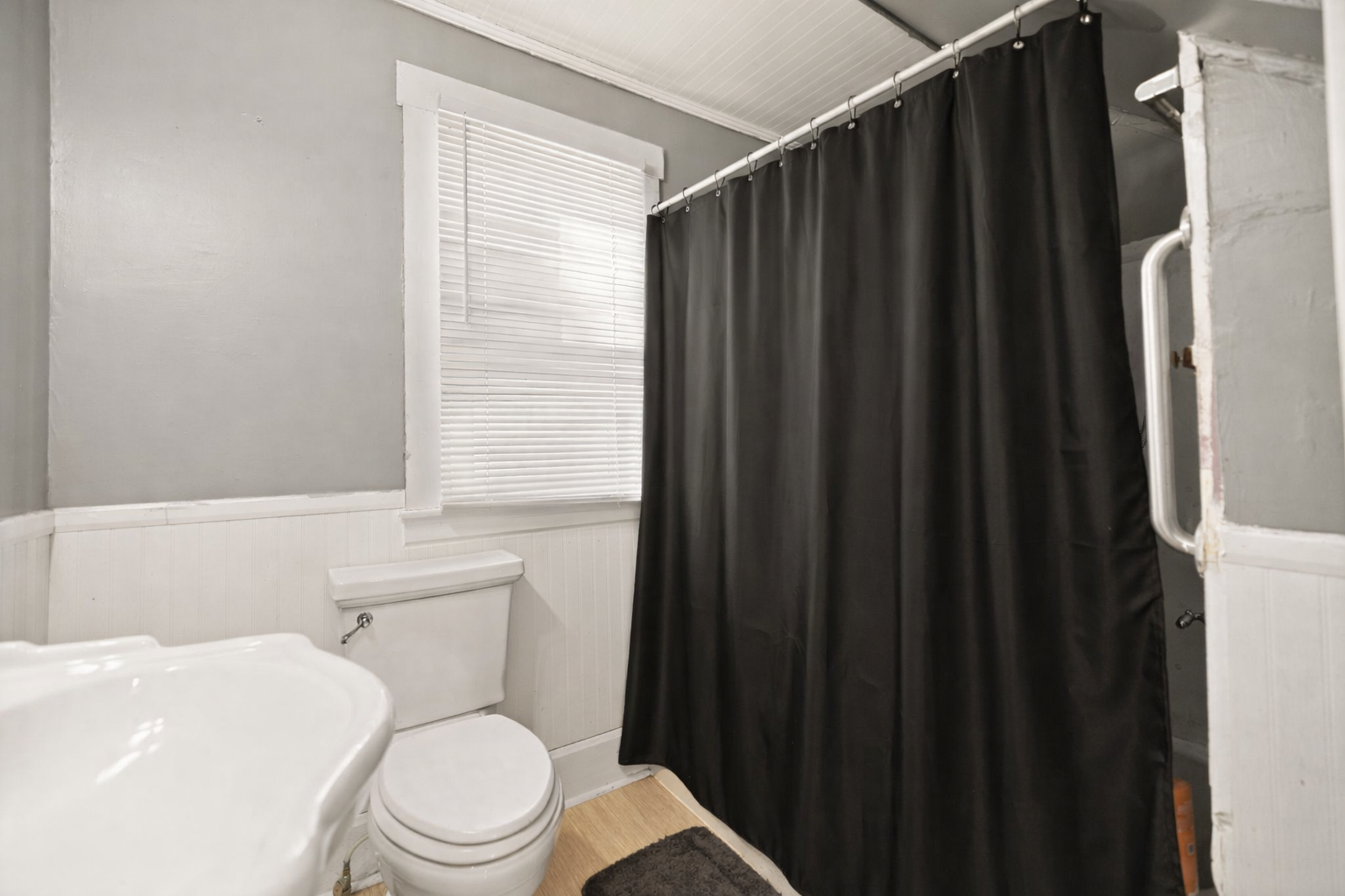 ChatGPT Image Jan 26, 2026, 12_05_49 PM.png