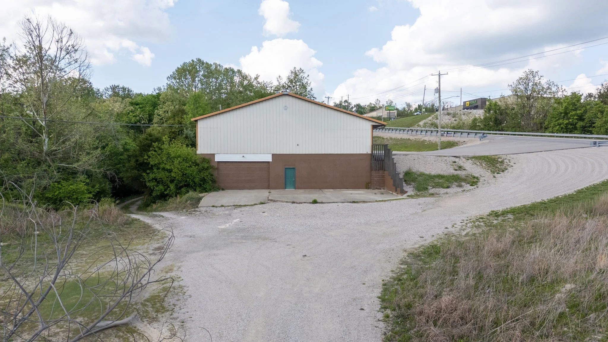 90-web-or-mls-089Slate Ave.jpg