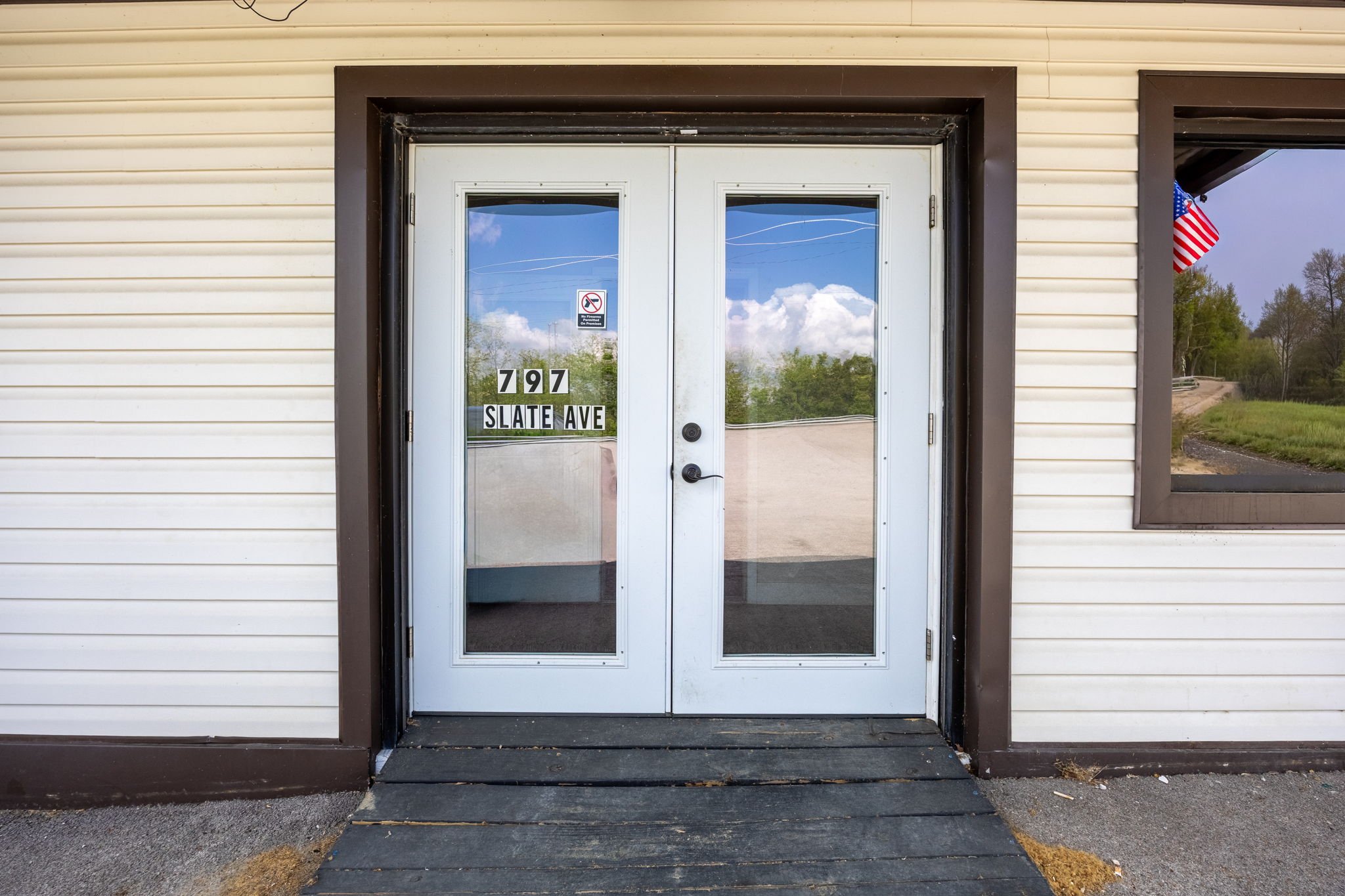 40-web-or-mls-039Slate Ave.jpg