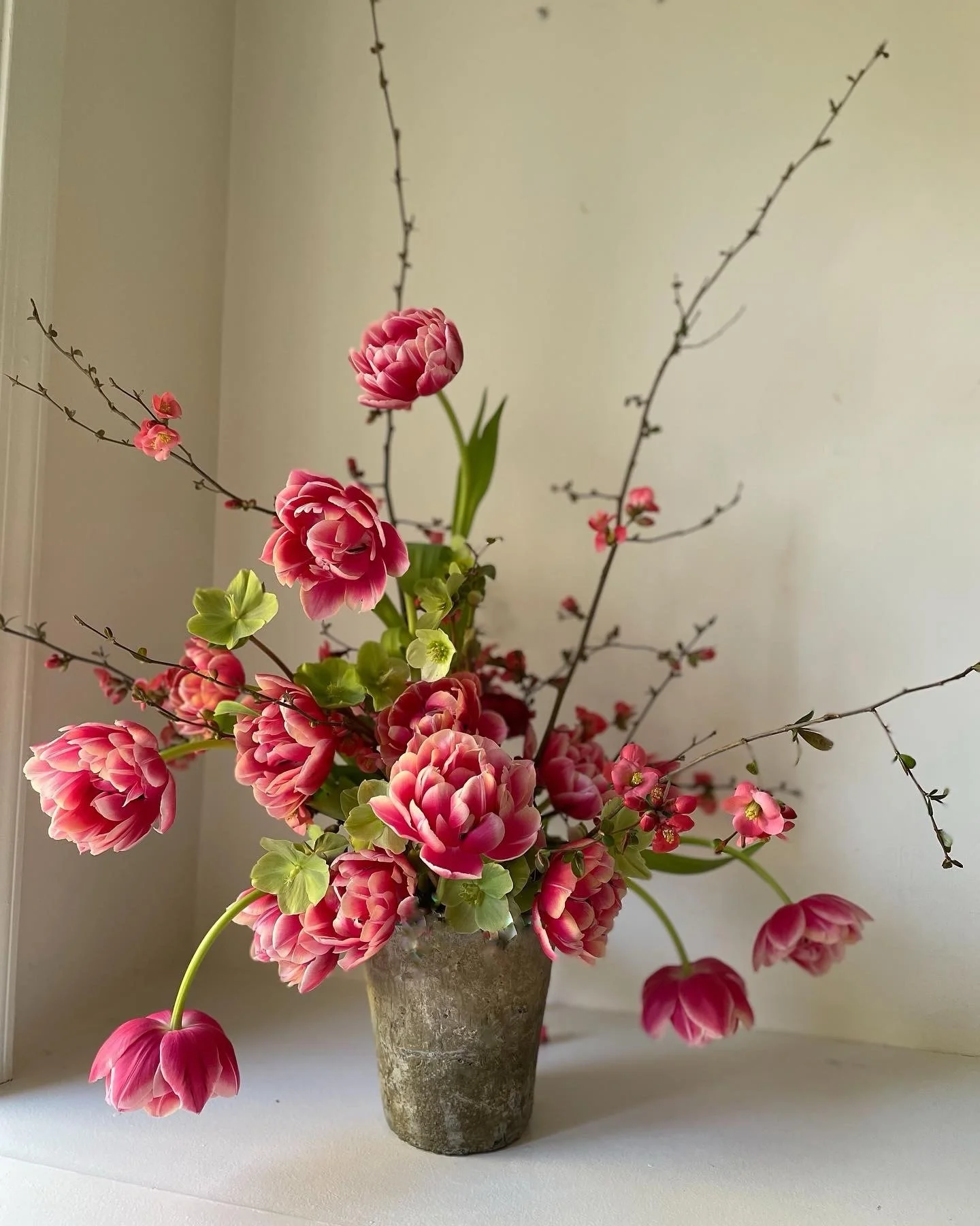 Pulled it from the archives, 3 years ago today.

Finding your personal style is about exploration. I remember I had several varieties of floral this day. I kept putting them in, then pulling them right out. Over and over. Just ignoring my instinct fo