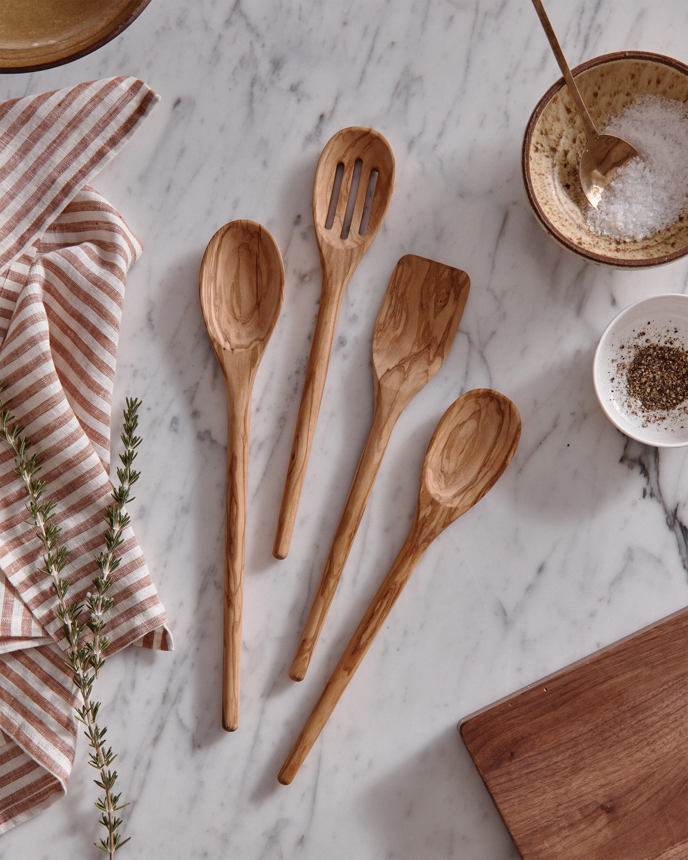 Shot_One_Butcher_Block_Knives_028.jpg