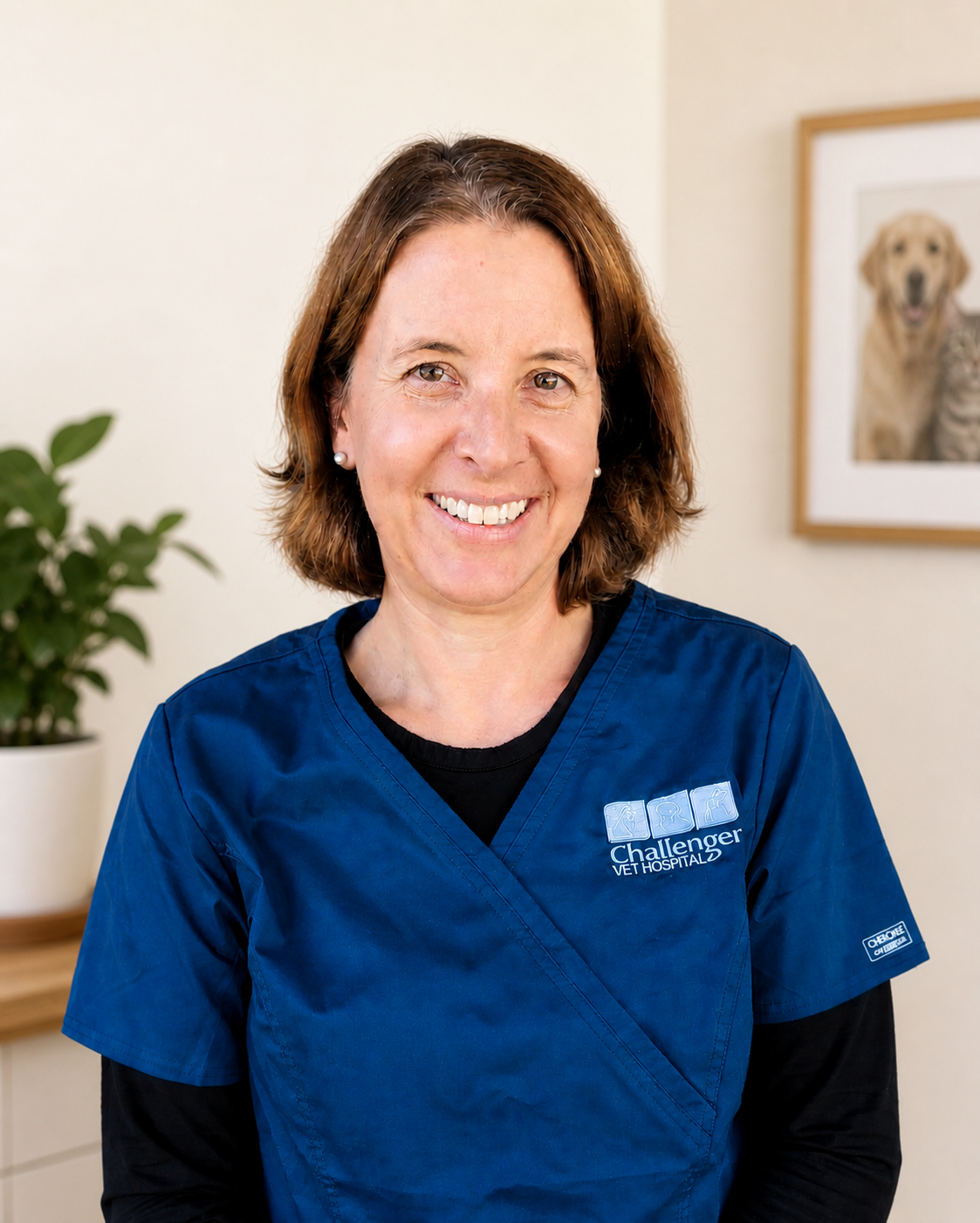 Doctor Anja Goltz in consultation room for dog vaccination