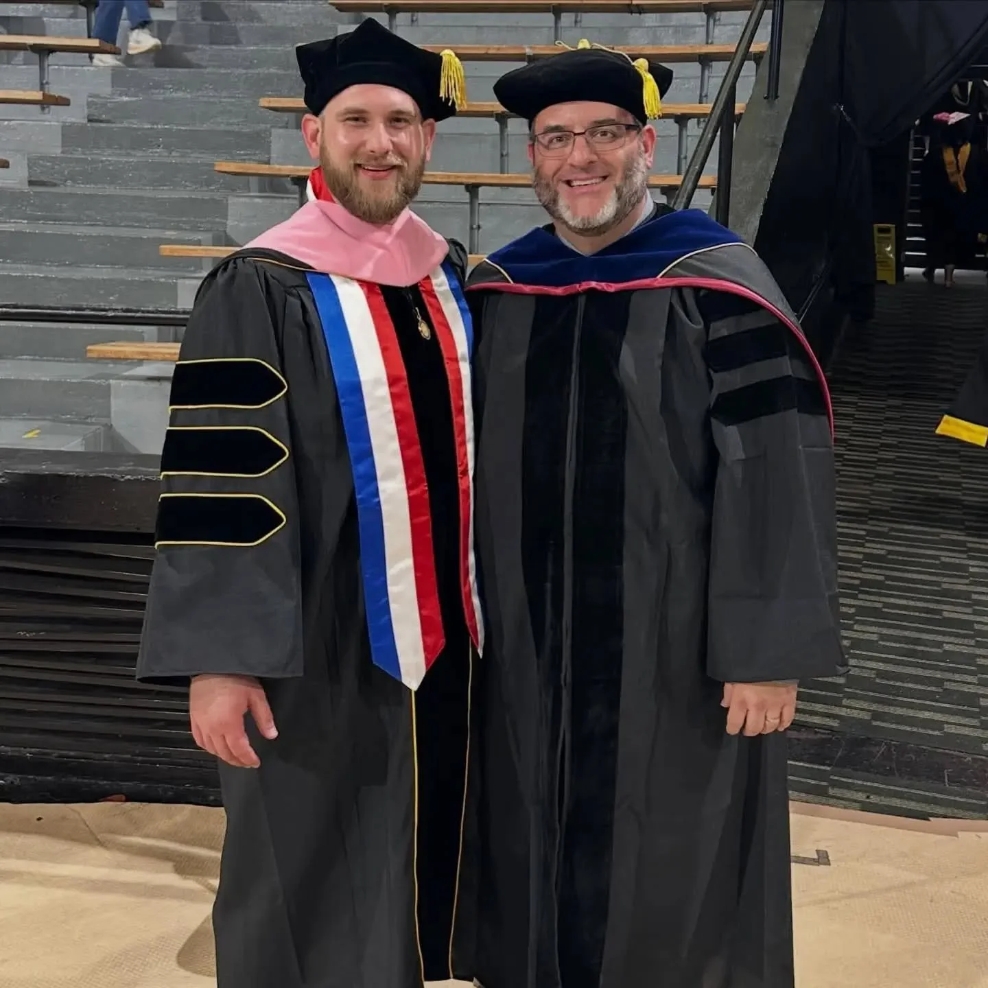 With the feeling of vacation setting in, I'm looking back on last week's commencement. I'm really happy that I got to share this achievement with so many important people, like my parents and family, friends, and our professors.

I'm looking forward 