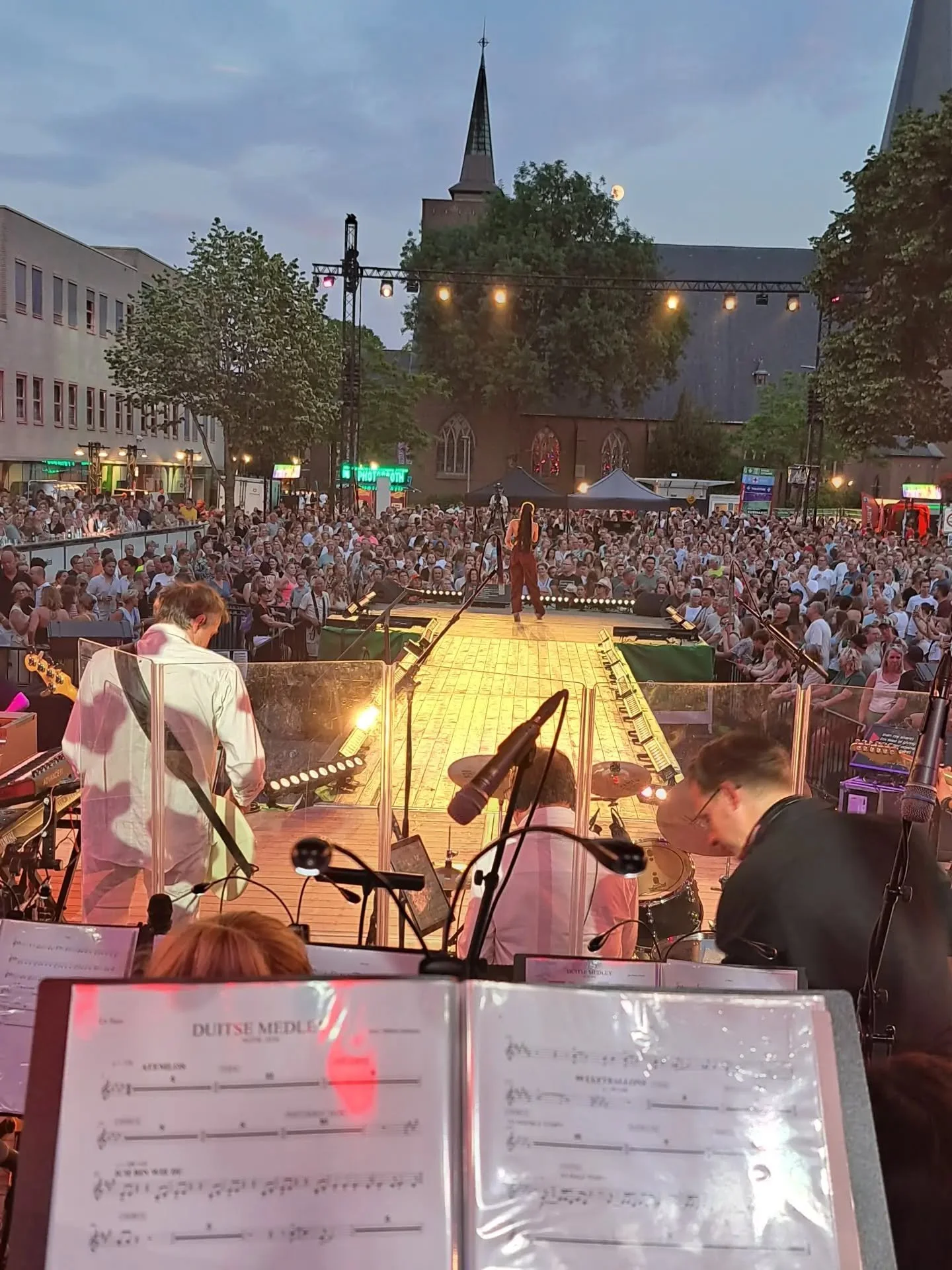 What an awesome time playing at @nightofthekoemarkt last night with @brassbandprorege! I definitely had the best seat overlooking the audience of almost 8000 people. 

#nightofthekoemarkt #brassband #travelingmusician #tuba #festival