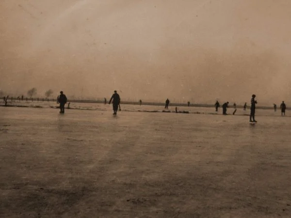Gowy Meadows Ice Skating c 1930 JS.jpg