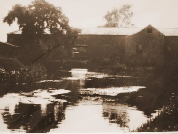 Mill c 1900 JS.jpg
