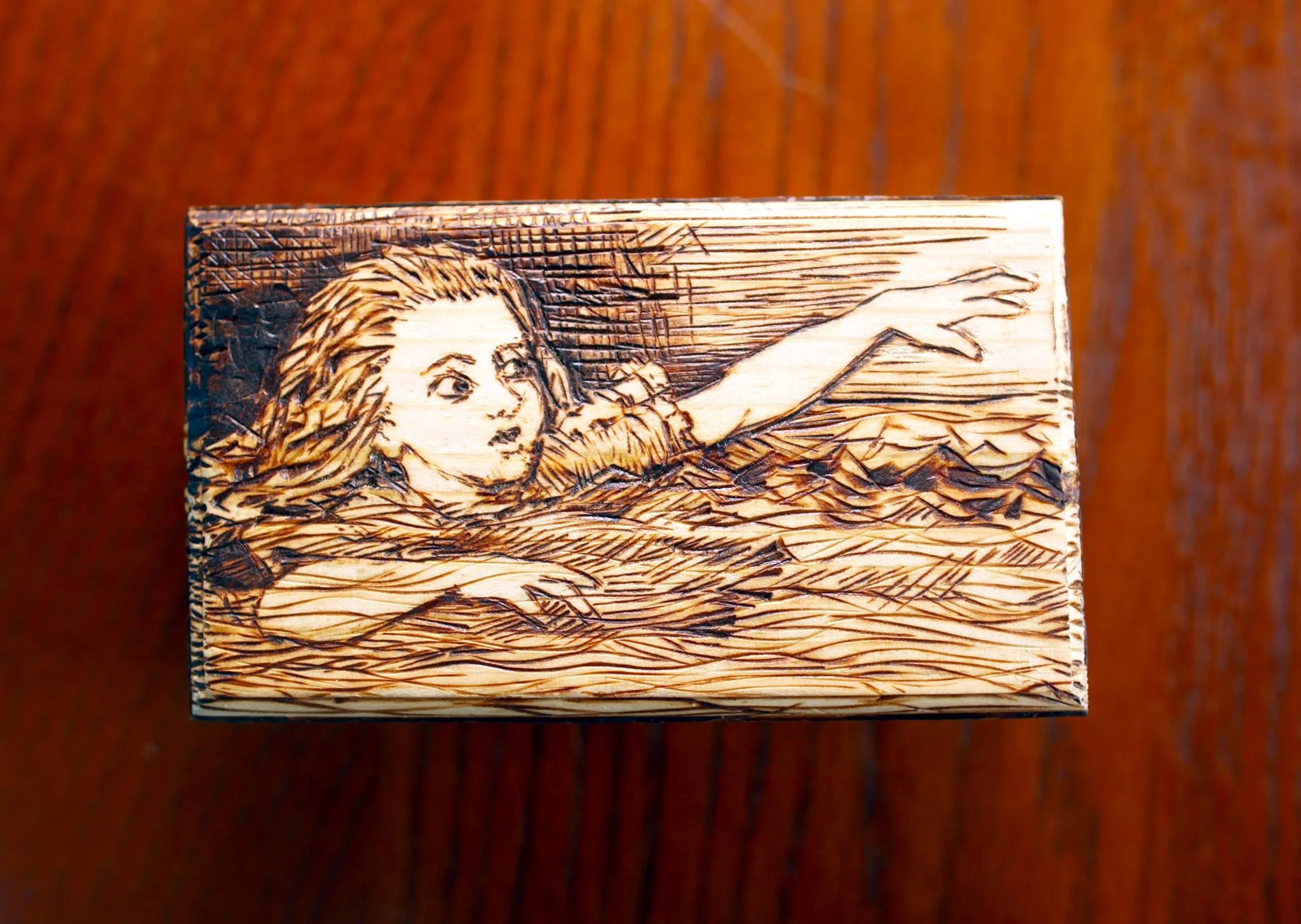 2015_Alice Box 5.jpeg