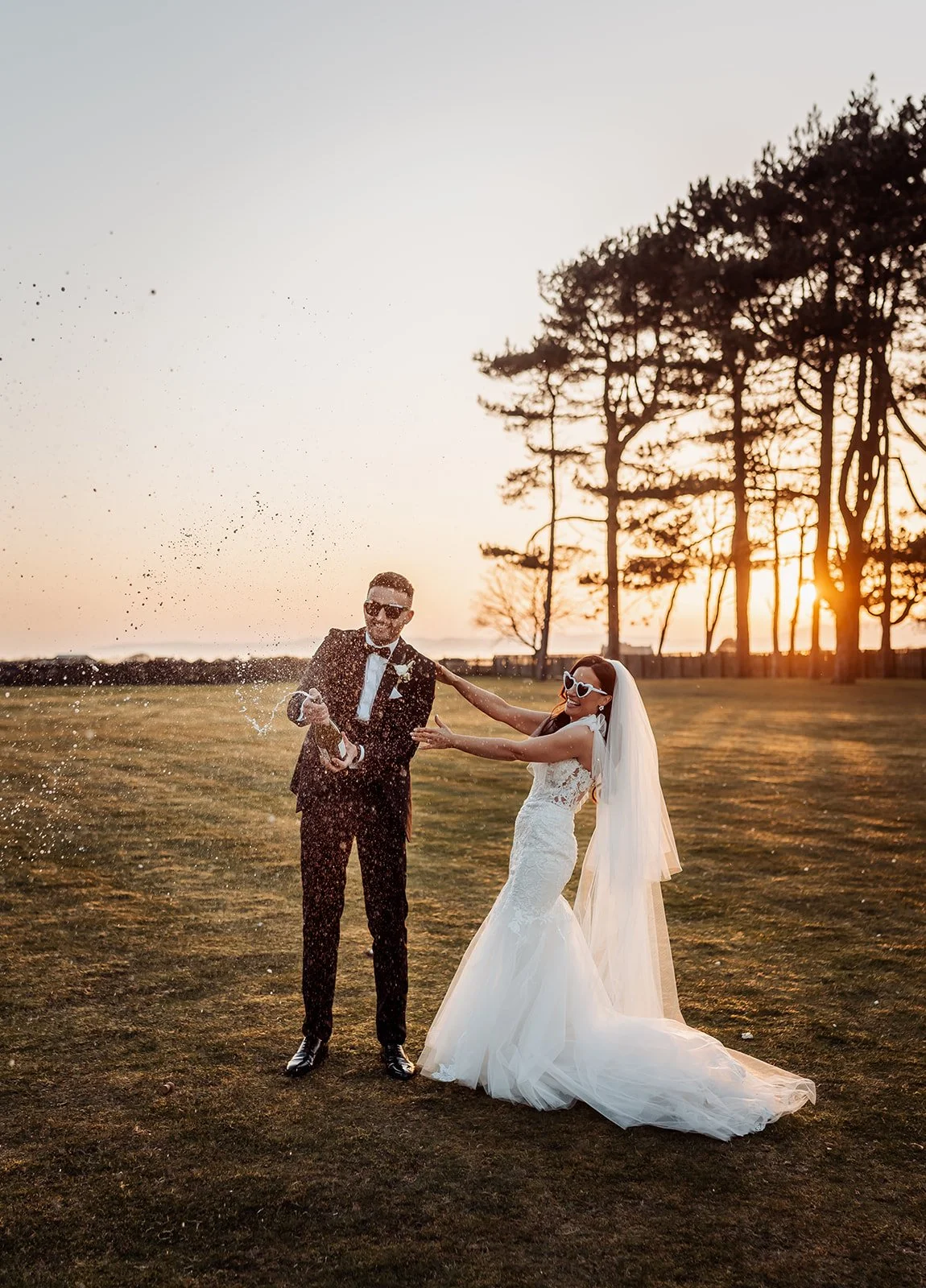 Prosecco-Spray-Sunset-Lochgreen-Troon-Wedding_david-Long.jpg