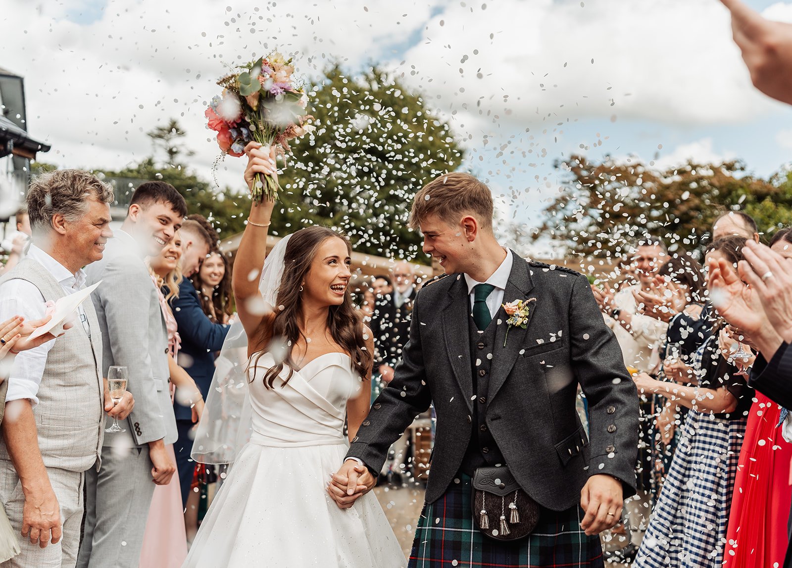 confetti-shot-enterkine-house-ayrshire-david-long-4.jpg
