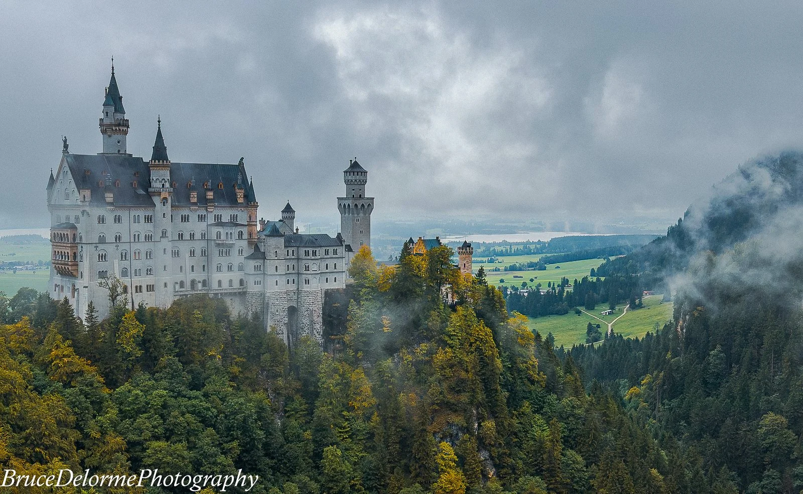 Neuschwanstein Castle, Foggy Germany