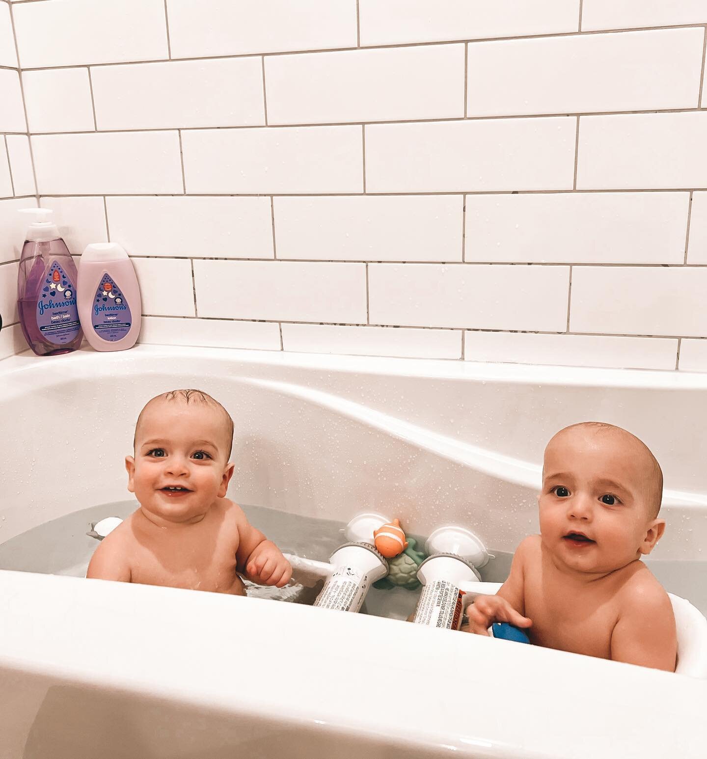 #JohnsonsPartner Sleep!

Sleep is SO important and during the holidays it can be even harder with the hustle and bustle and change of scenery. That&rsquo;s why I&rsquo;m so thankful to partner with @johnsonsbabyca to learn from their sleep experts!

