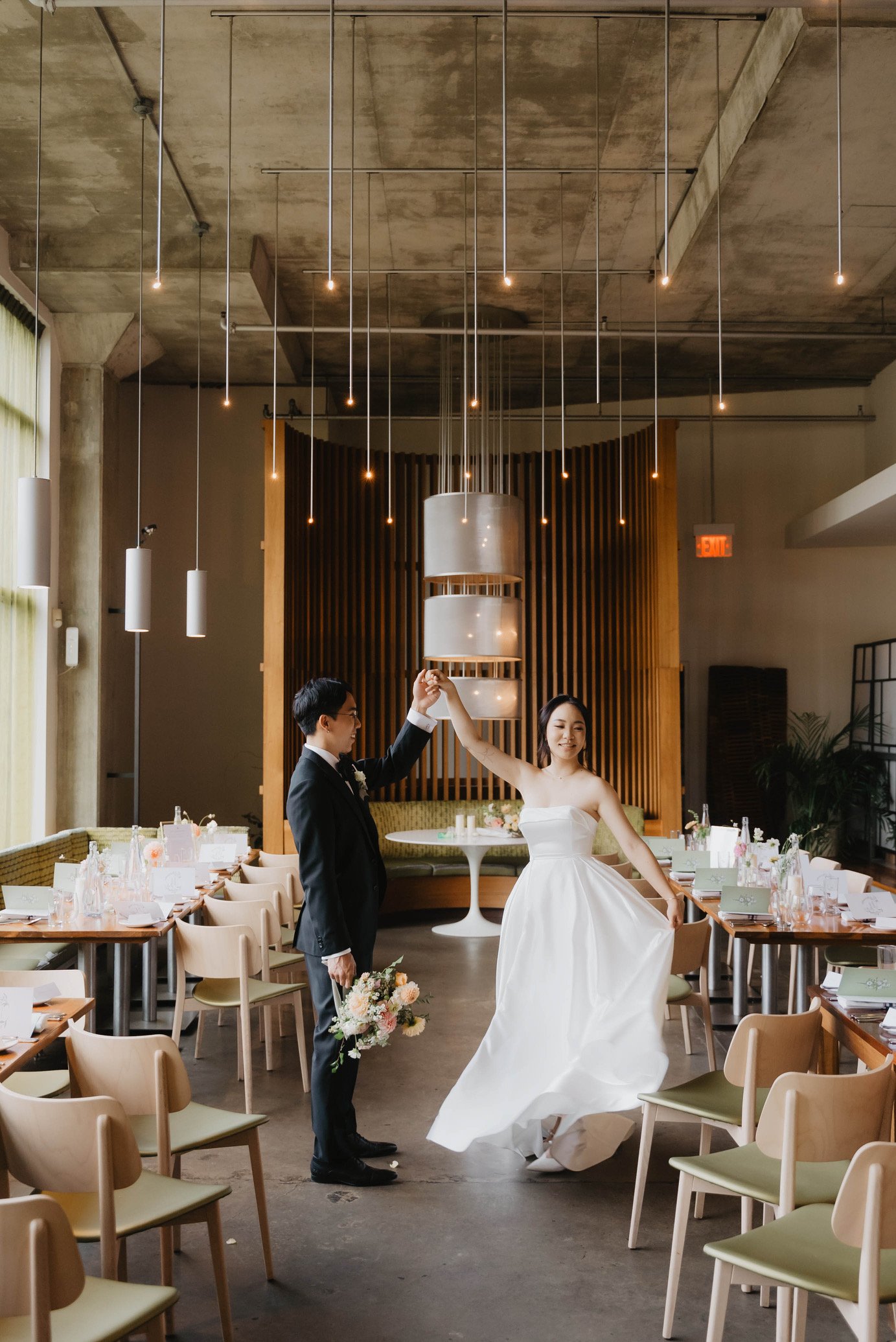 Delicate floral details for a Markham wedding, including cascading greenery and elegant blooms