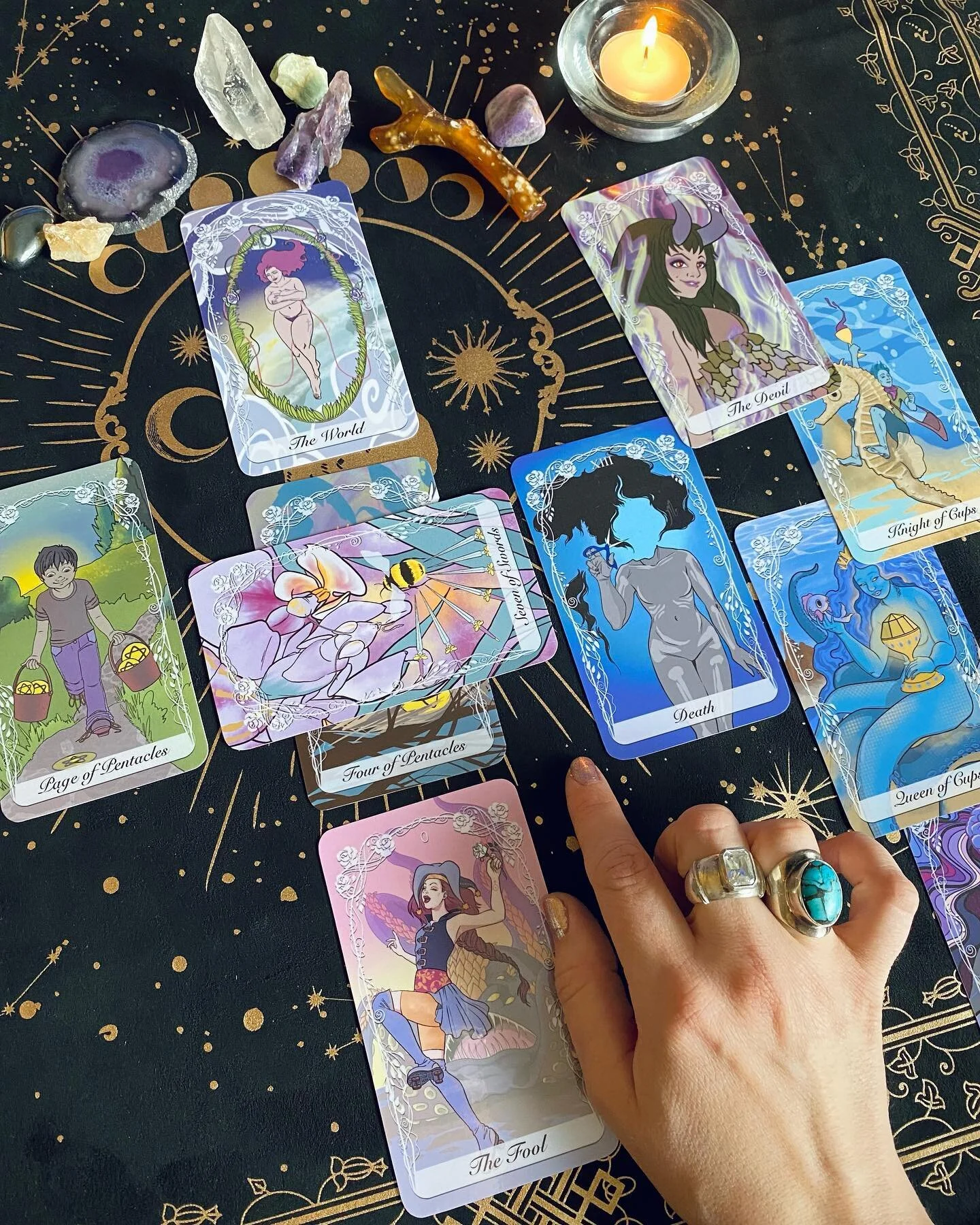 Took some prototype pics of my tarot deck in progress&hellip; #climbingrosetarot #tarot #tarotcards #wip #tarotreadersofinstagram #tarotcommunity #tarotreading #tarotdeck #tarotdecks #tarotlover #tarotlove #indietarot #indietarotdeck #indietarotdecks