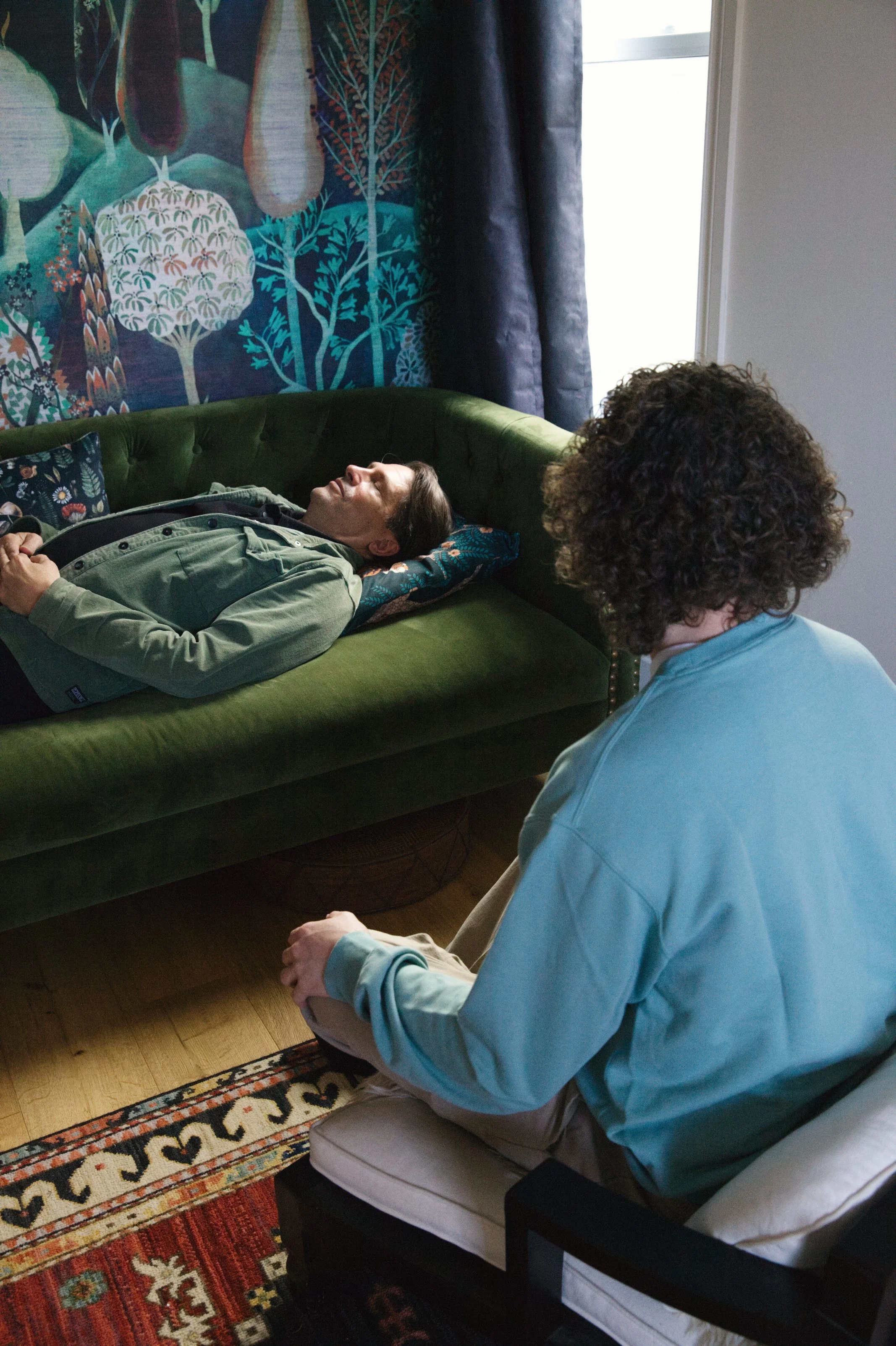 Client participating in The Mind Flow Method, a structured hypnotherapy and nervous system regulation program at Mind Flow Therapeutics in Calgary.
