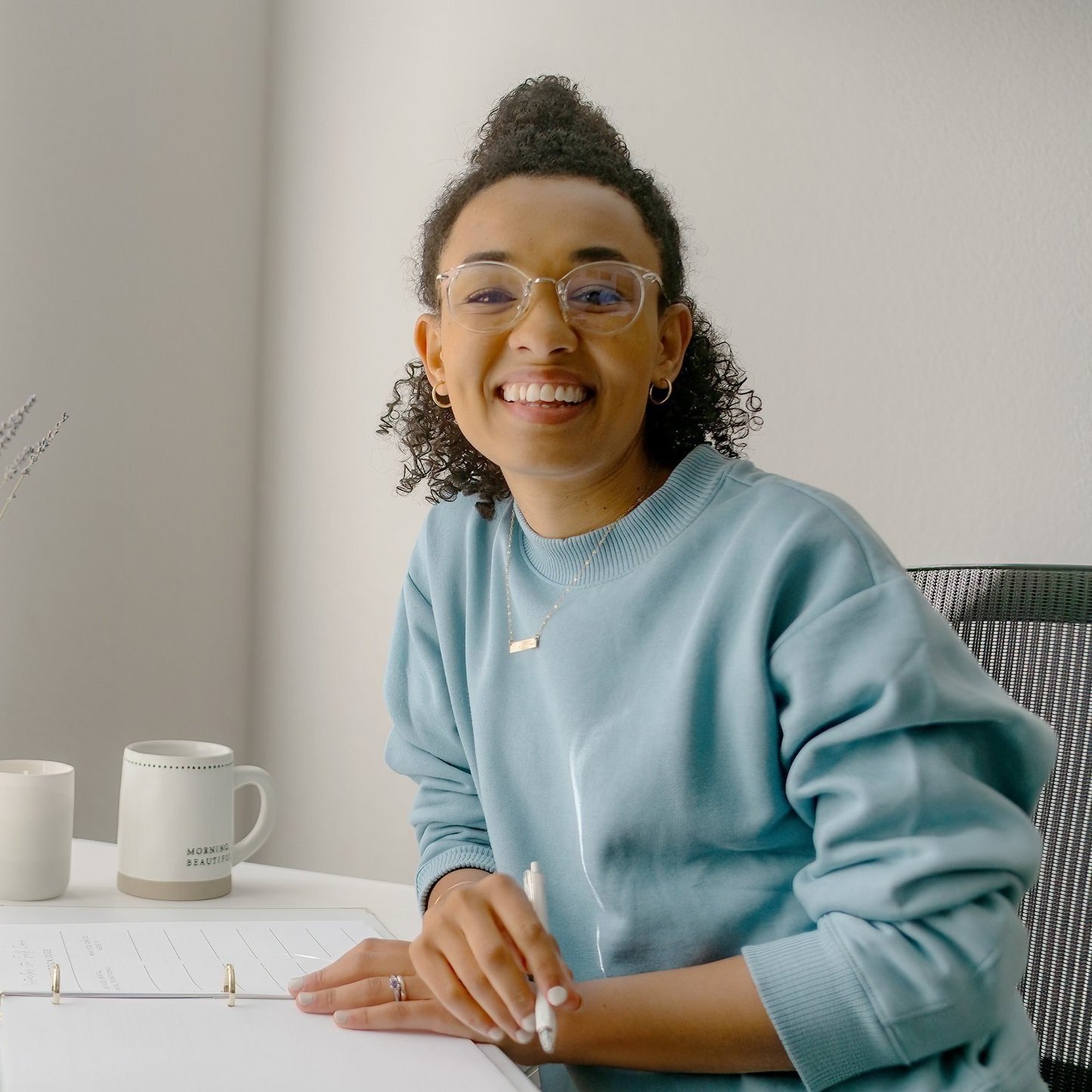 Mia Hemstad No Longer Last-18 BRIGHTER.jpg