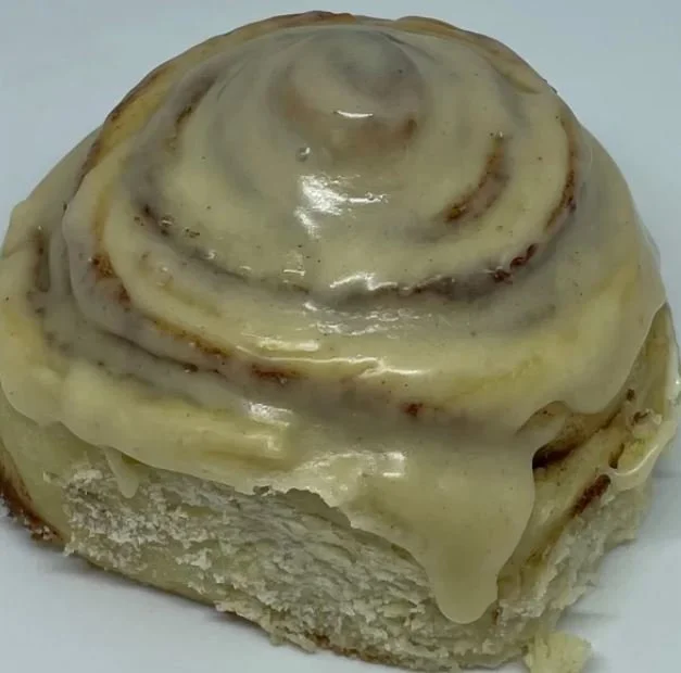 Cinnamon Rolls (1 Dozen) — Sweet & Cozy Bakery