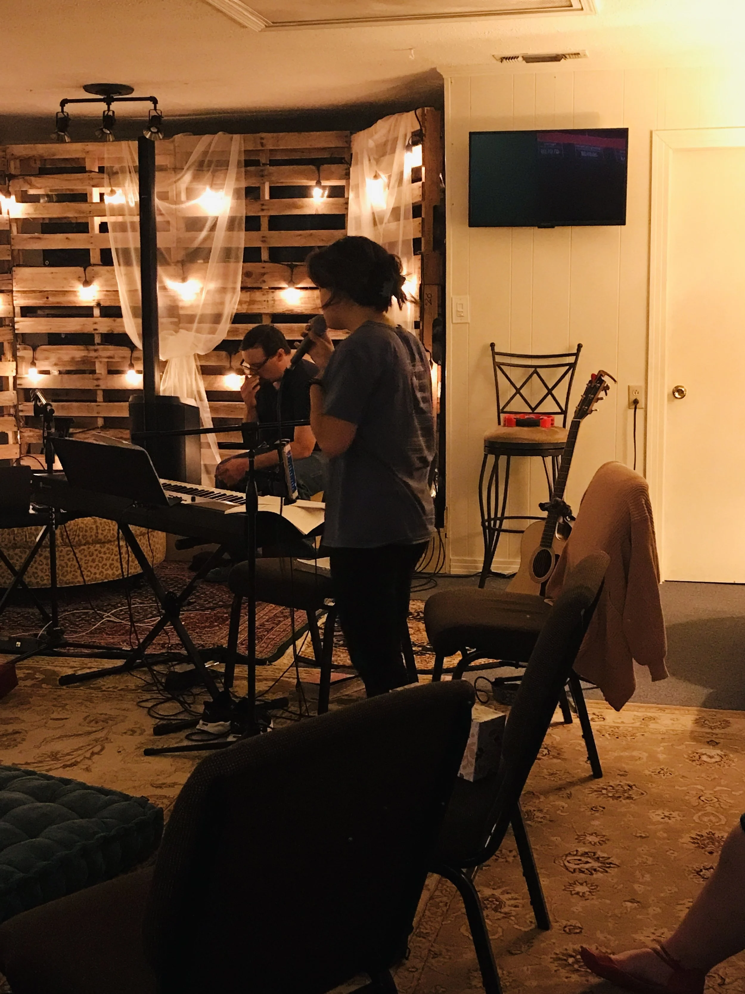 GatheringWorship.jpg