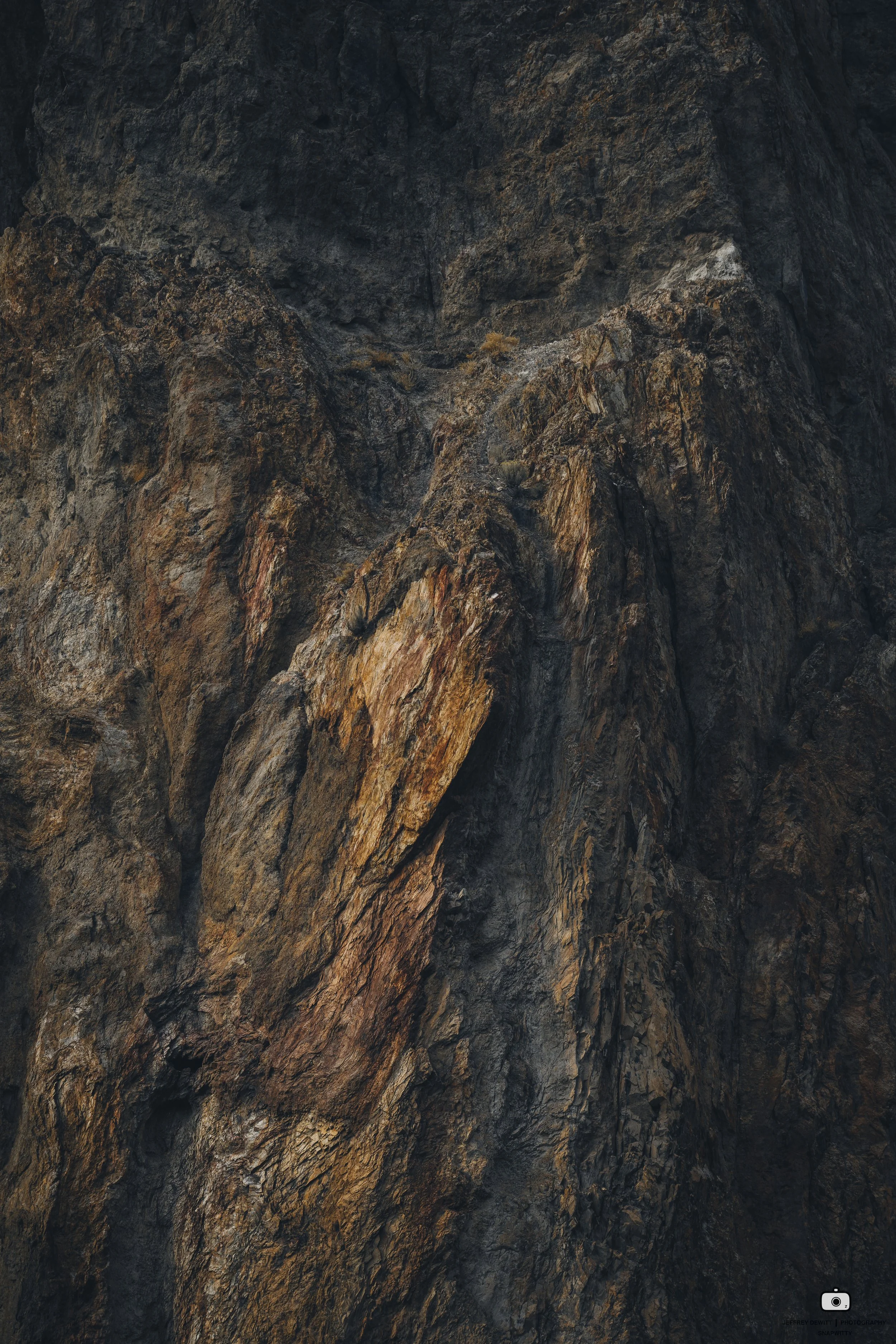 2023_September_Oregon_TheRocksOfSmithRockInAutumn-3.jpg