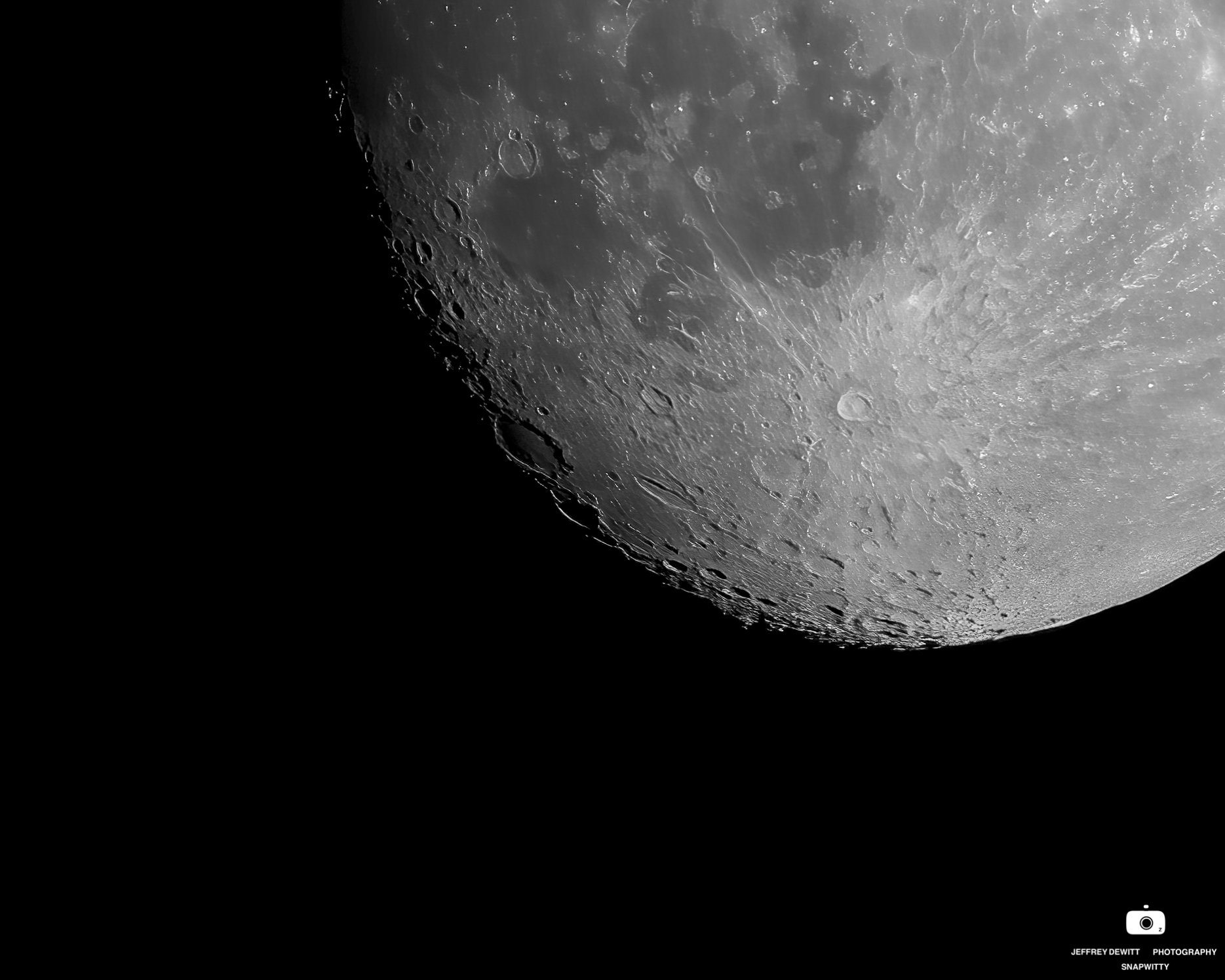 2022_May_Oregon_Topaz_MoonMacro-1.jpg