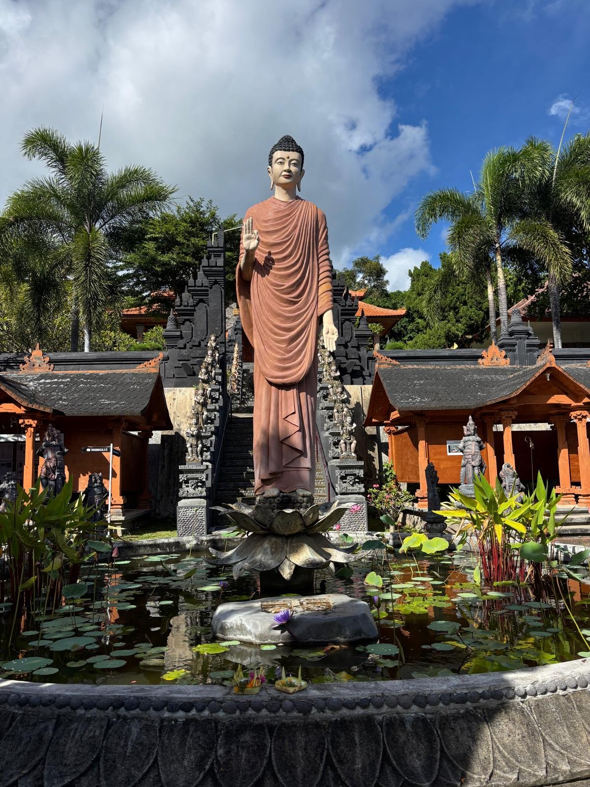 Buddist Temple 1.jpeg