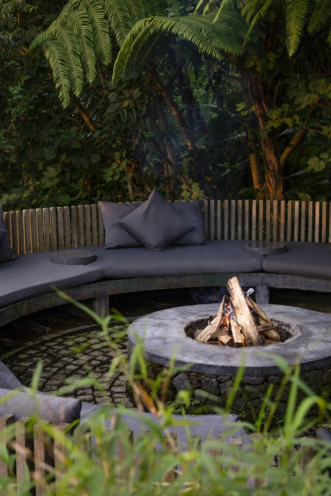 Munduk Cabins-firepit-36.jpg