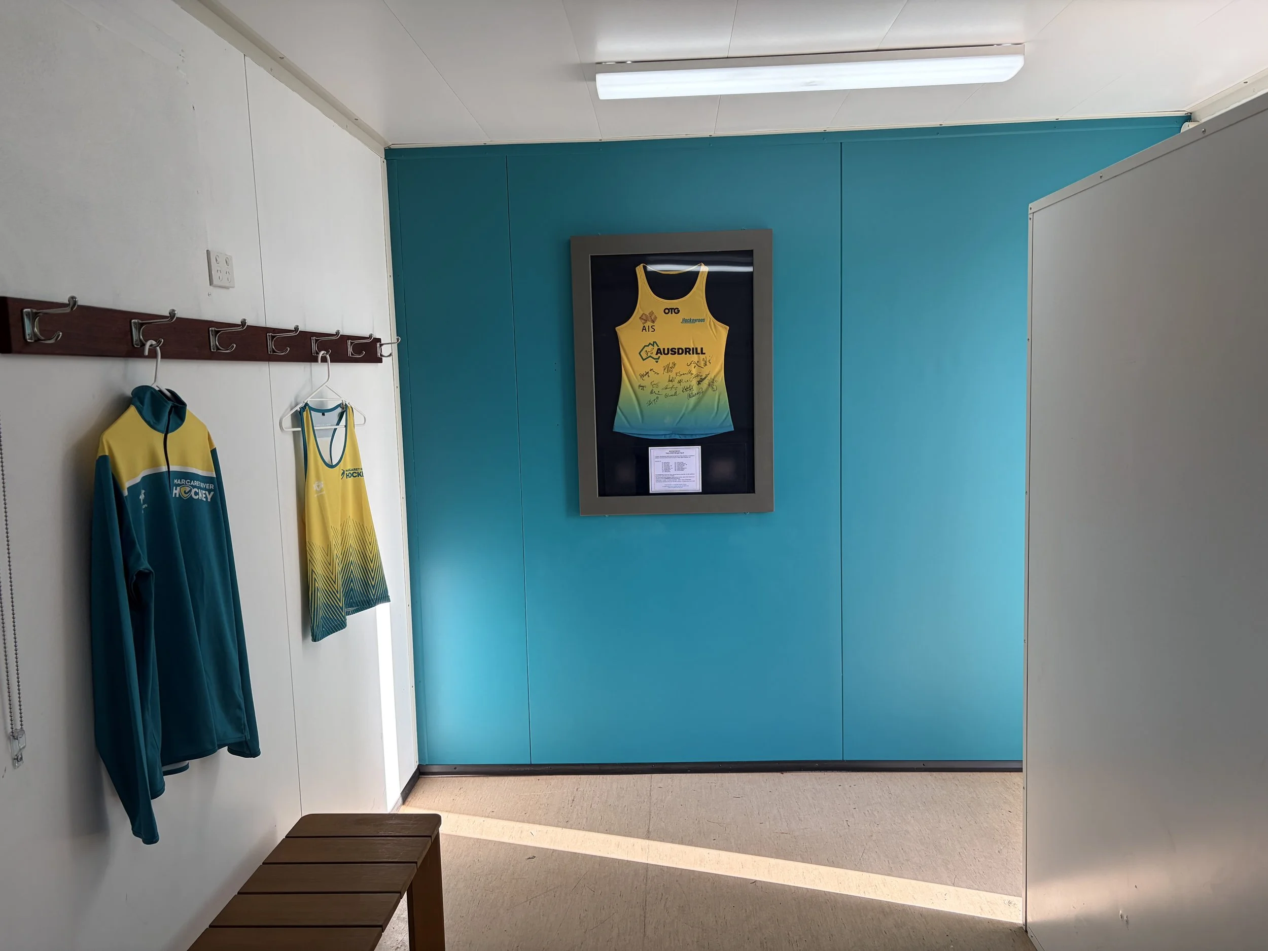 IMG_0893 inside girls change room.JPG