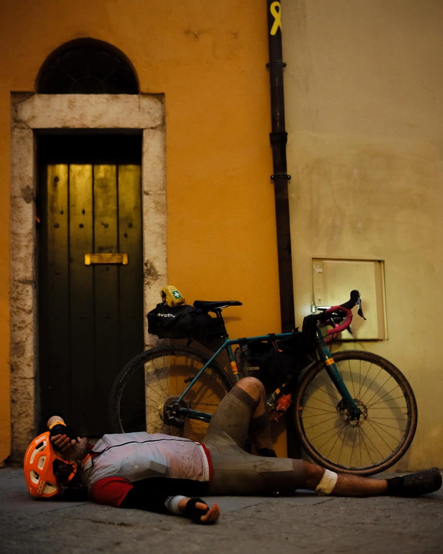 El Piri: Integrity

Bikepacking relies upon&nbsp;self-guided&nbsp;principles. With a&nbsp;short&nbsp;set of rules but strong ethics, it is up to us as individuals to do our best, while trying to achieve our best. Out there on our bikes&nbsp;it&rsquo;