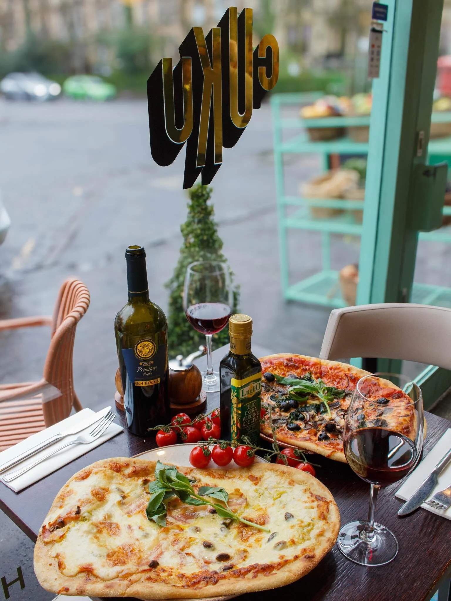 PIZZA &amp; PASTA NIGHT 🍕🍝

Join us every Thursday from 4pm for chef Alfons&rsquo; weekly offering of pizza &amp; pasta specials!

#glasgowwestend #glasgowdeli #glasgowfoodie