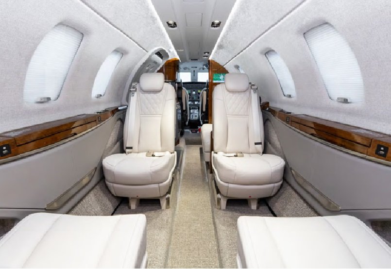 N711 MJ INTERIOR 4.jpg