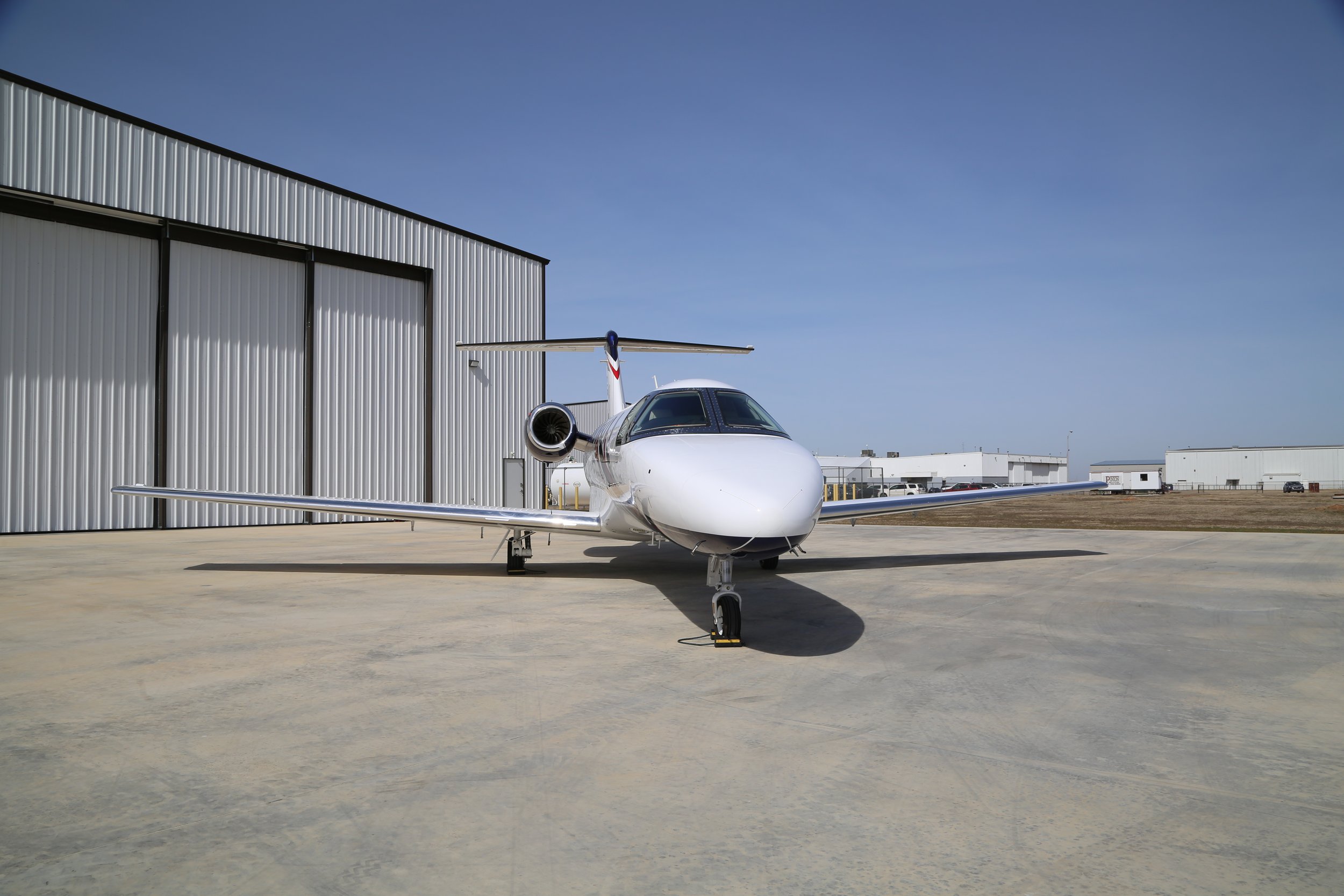 N711MJ - EXTERIOR 4.JPG