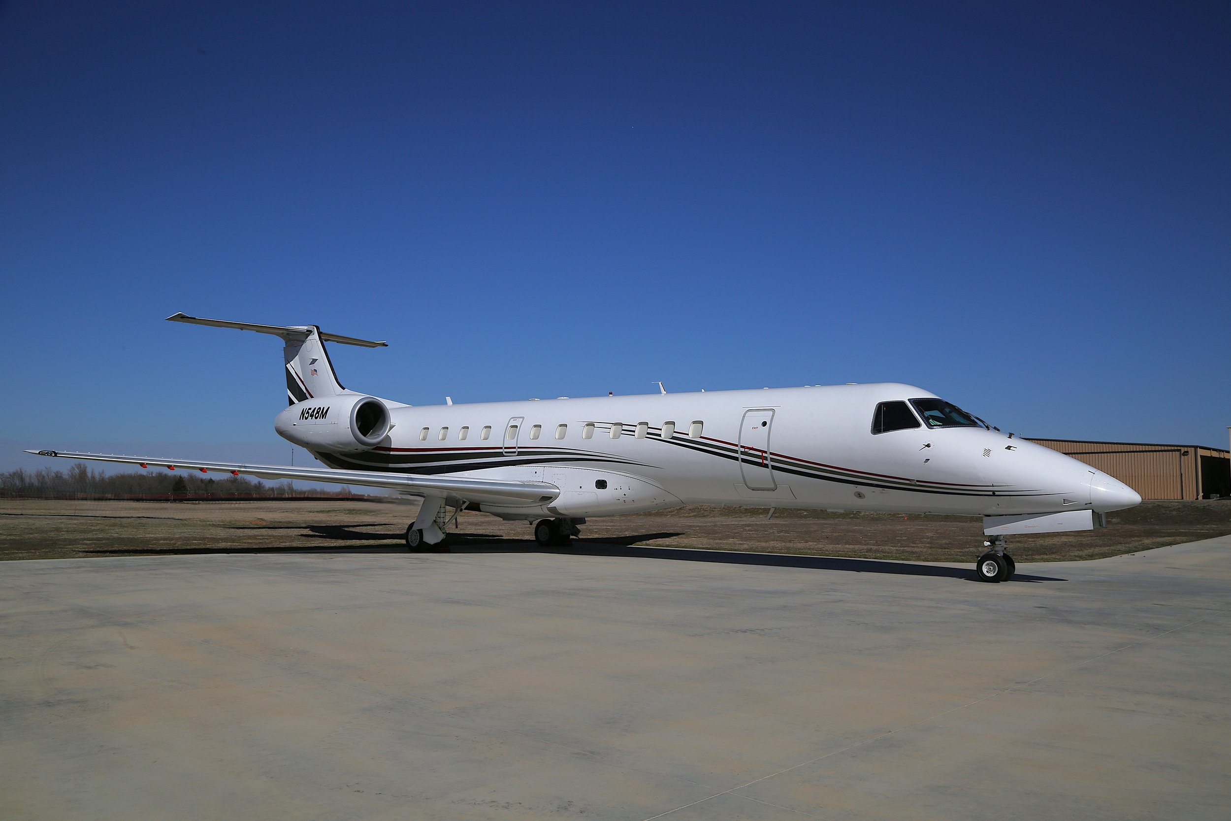 Embraer EMB-135ER - N548M