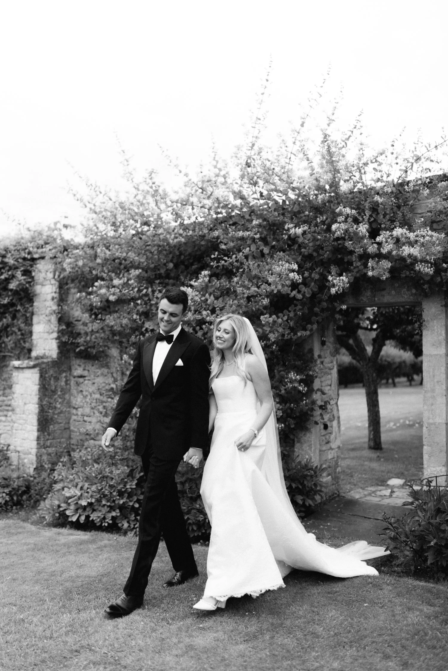 Cornwell-Manor-Wedding-photography-July-2024-35.jpg